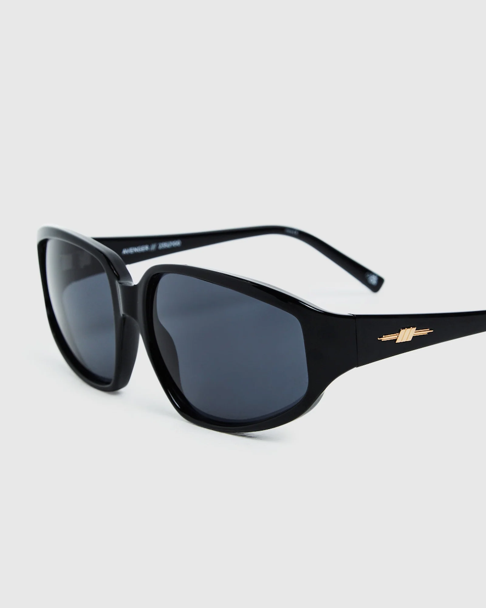 Avenger Sunglasses Smoke Mono Black - Image 5