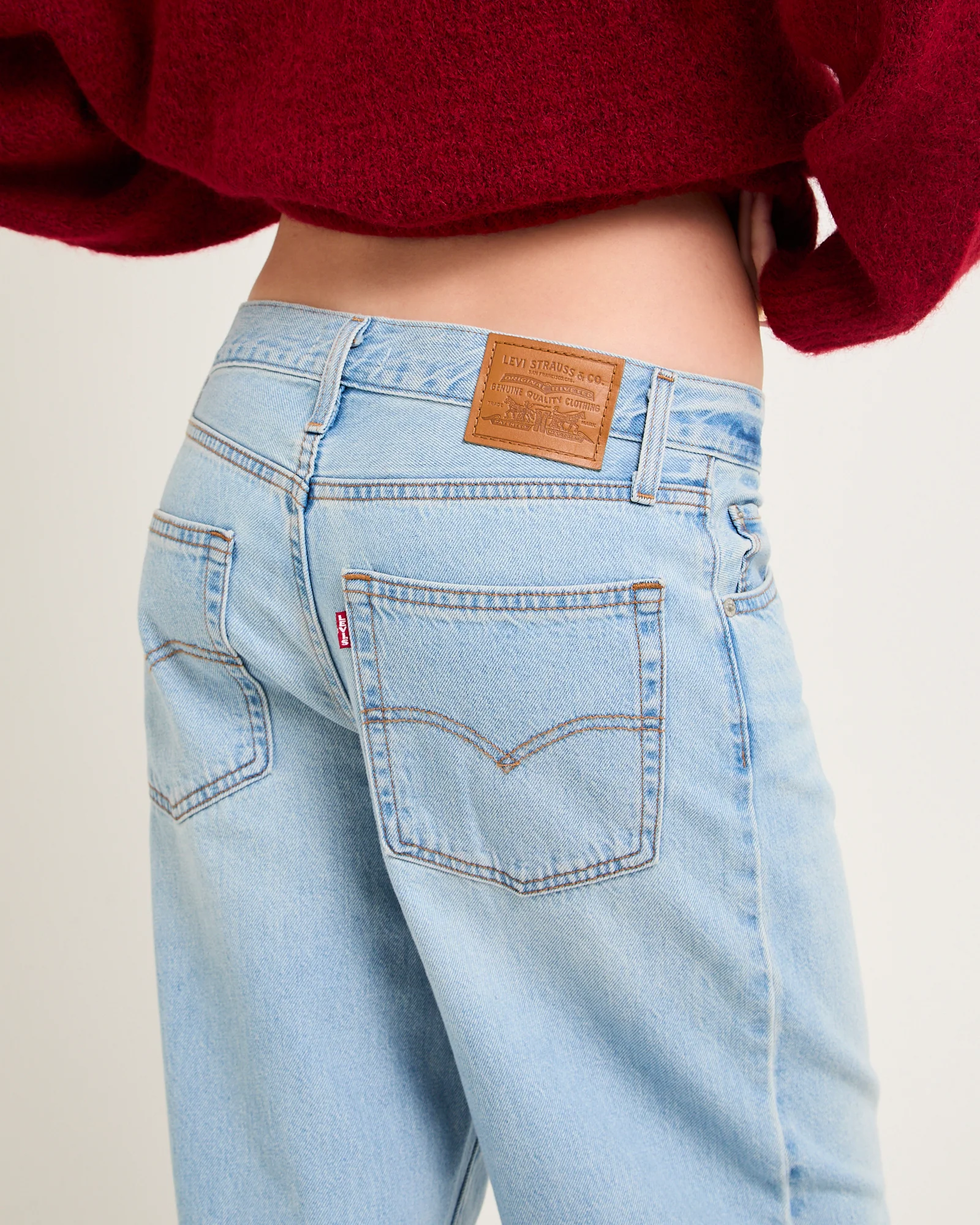 Levis Baggy Dad Denim Jeans - Image 5
