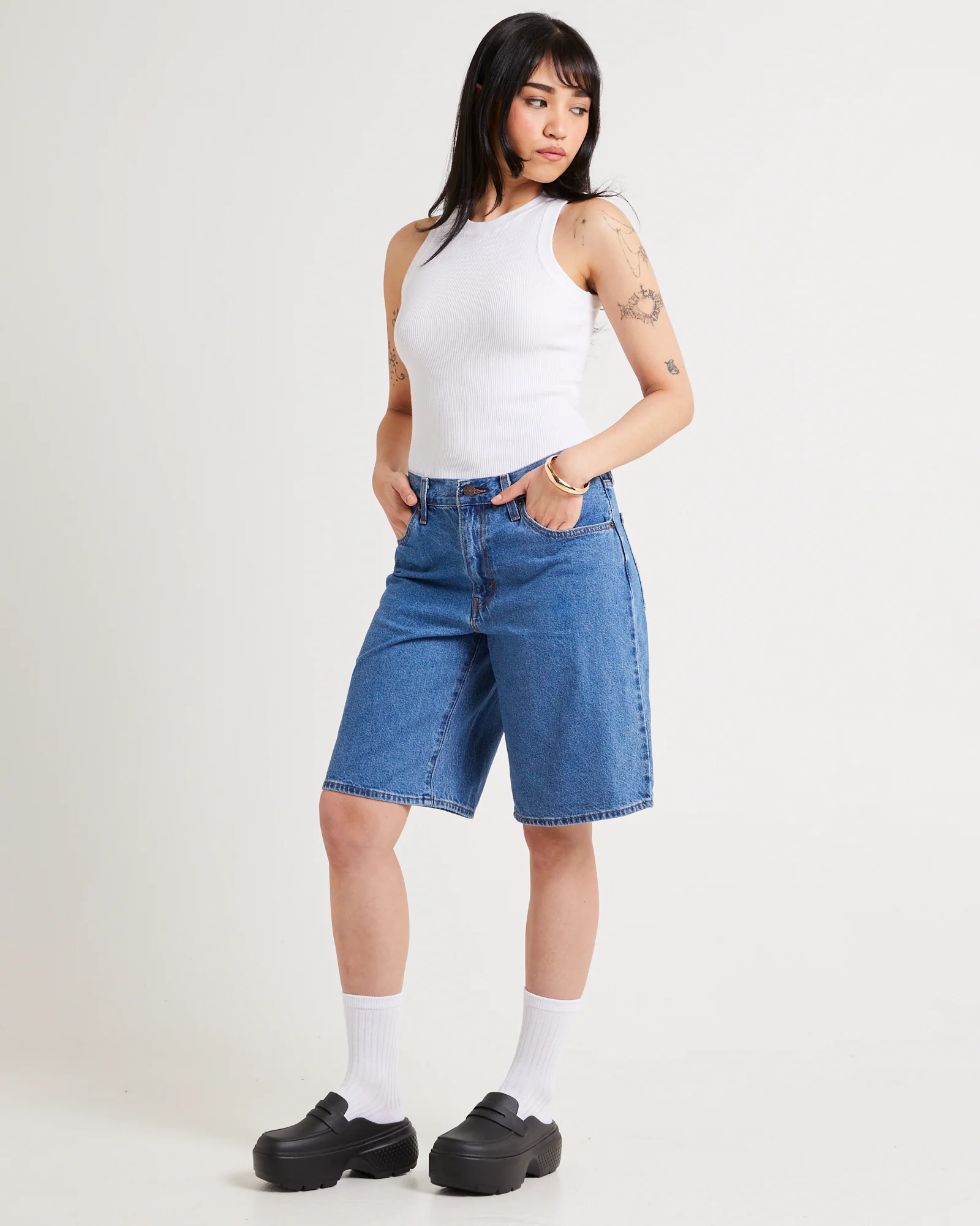 Baggy Dad Denim Jorts - Image 4