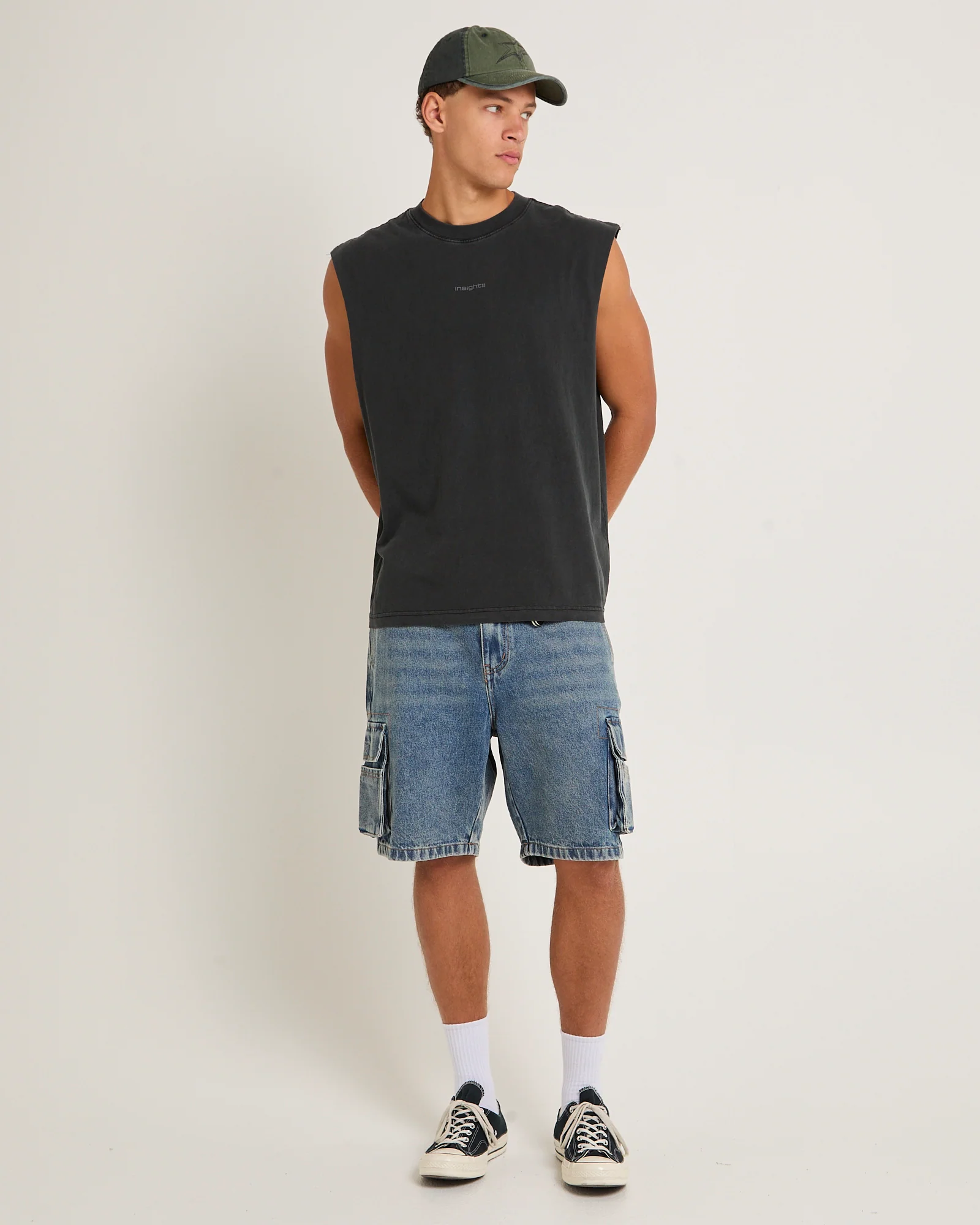 Baggy Denim Cargo Shorts - Image 3