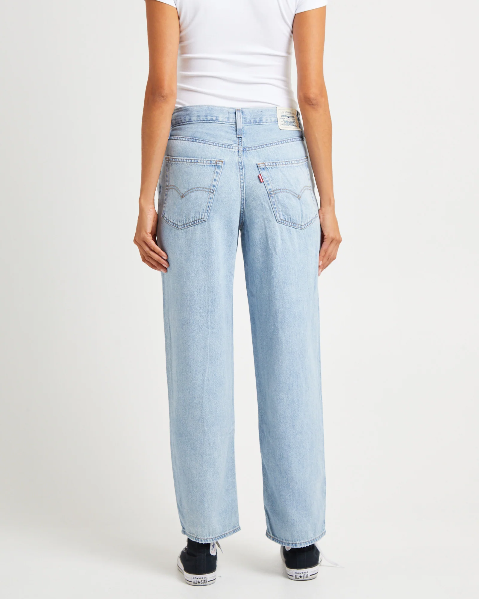 Baggy Denim Dad Jeans Make A Difference - Image 2