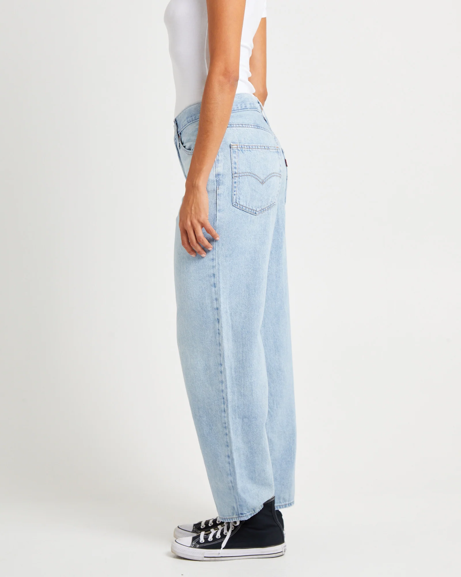 Baggy Denim Dad Jeans Make A Difference - Image 4