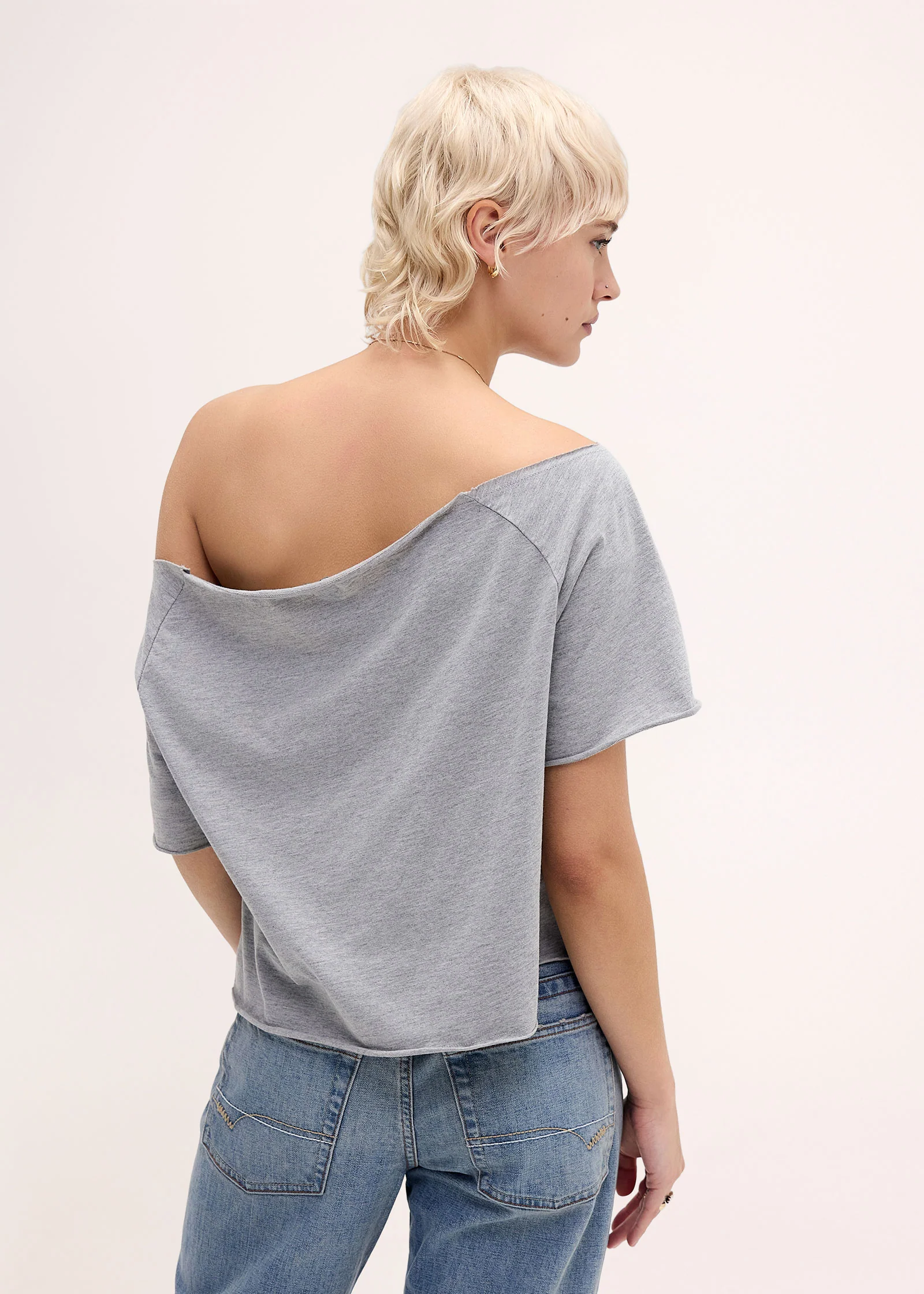 BDG 89 Slash Neck Off-Shoulder T-Shirt - Image 3