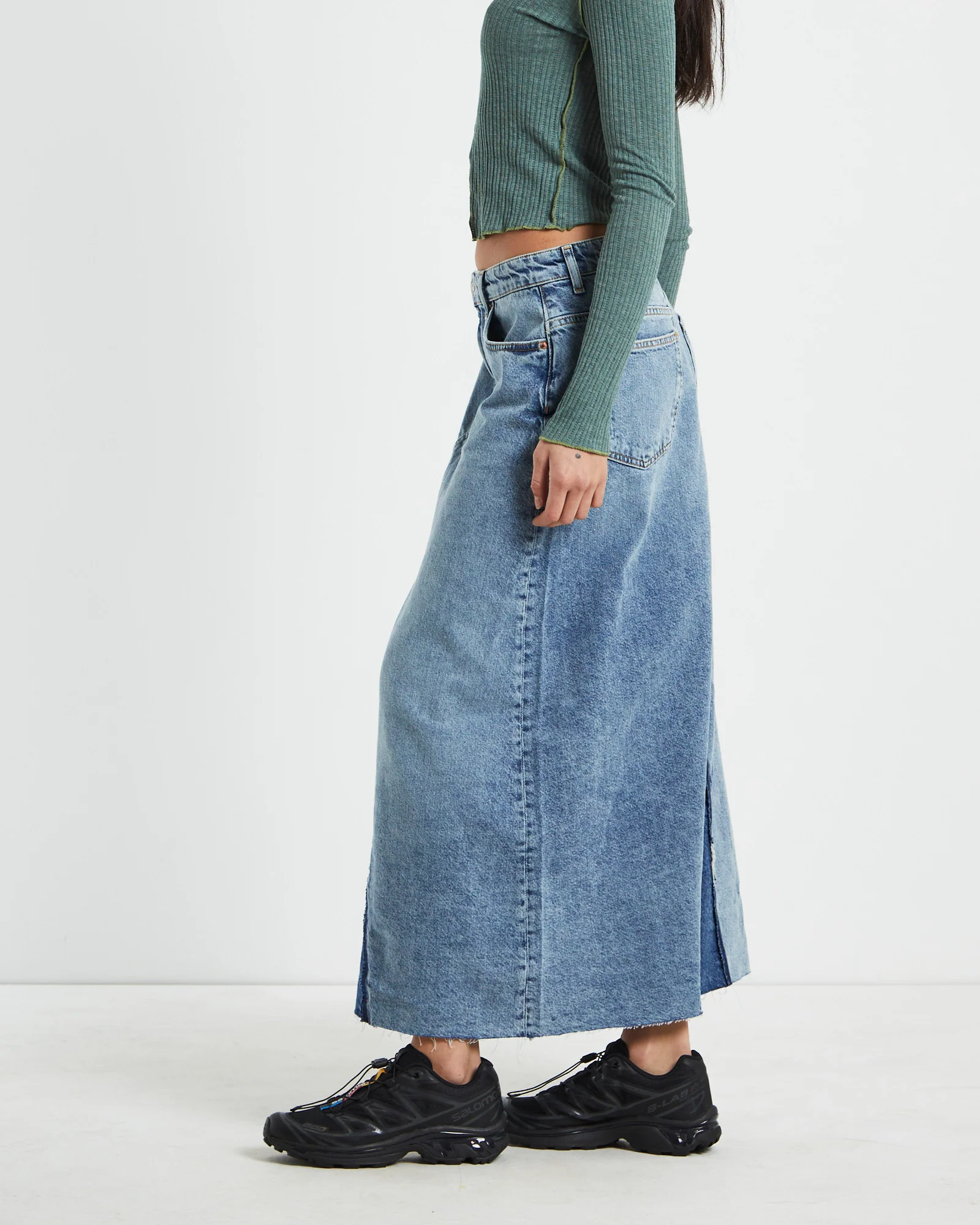 BDG Denim Midi Skirt in - Image 2