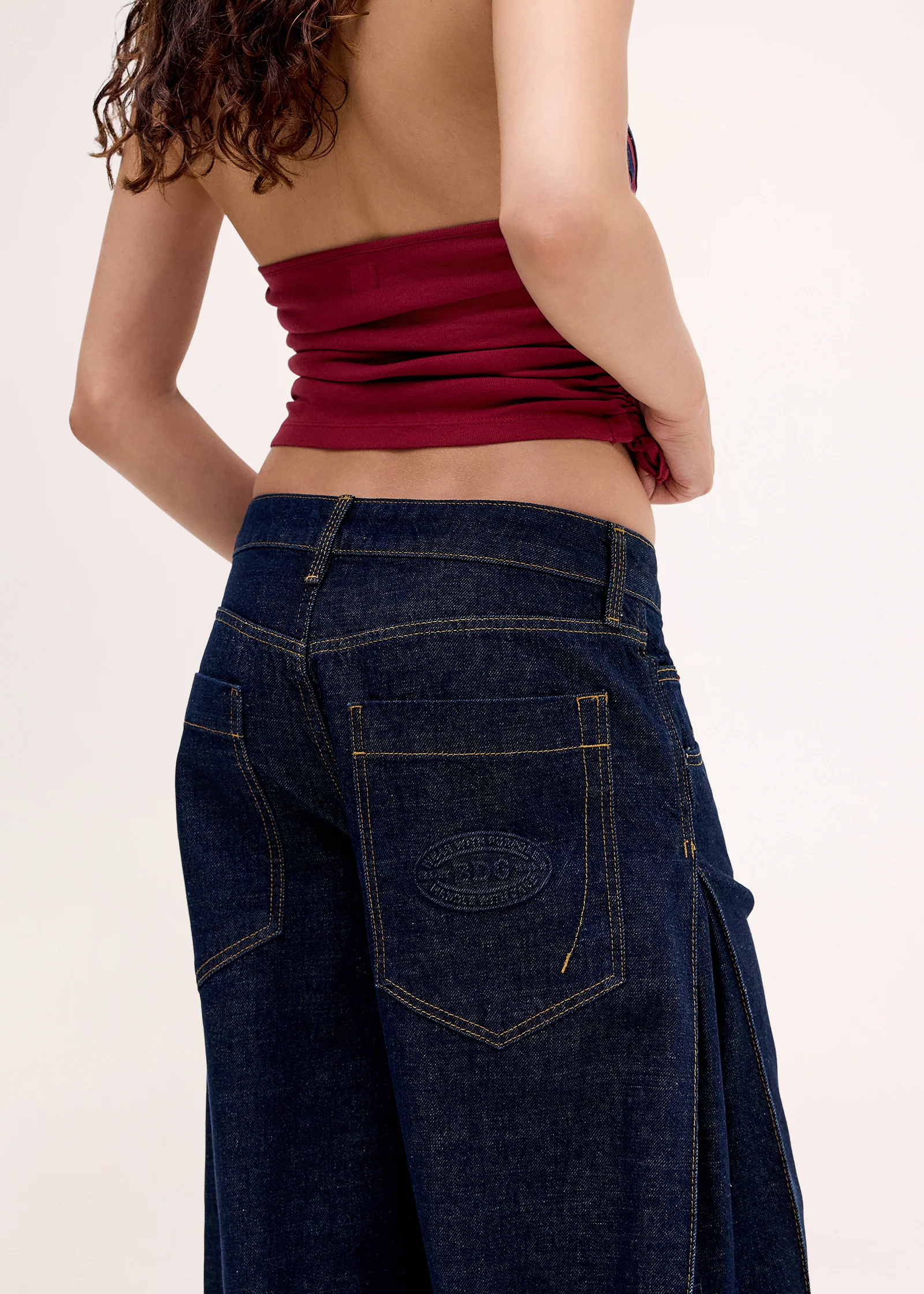 BDG Jaya Pleated Denim Jeans - Image 4