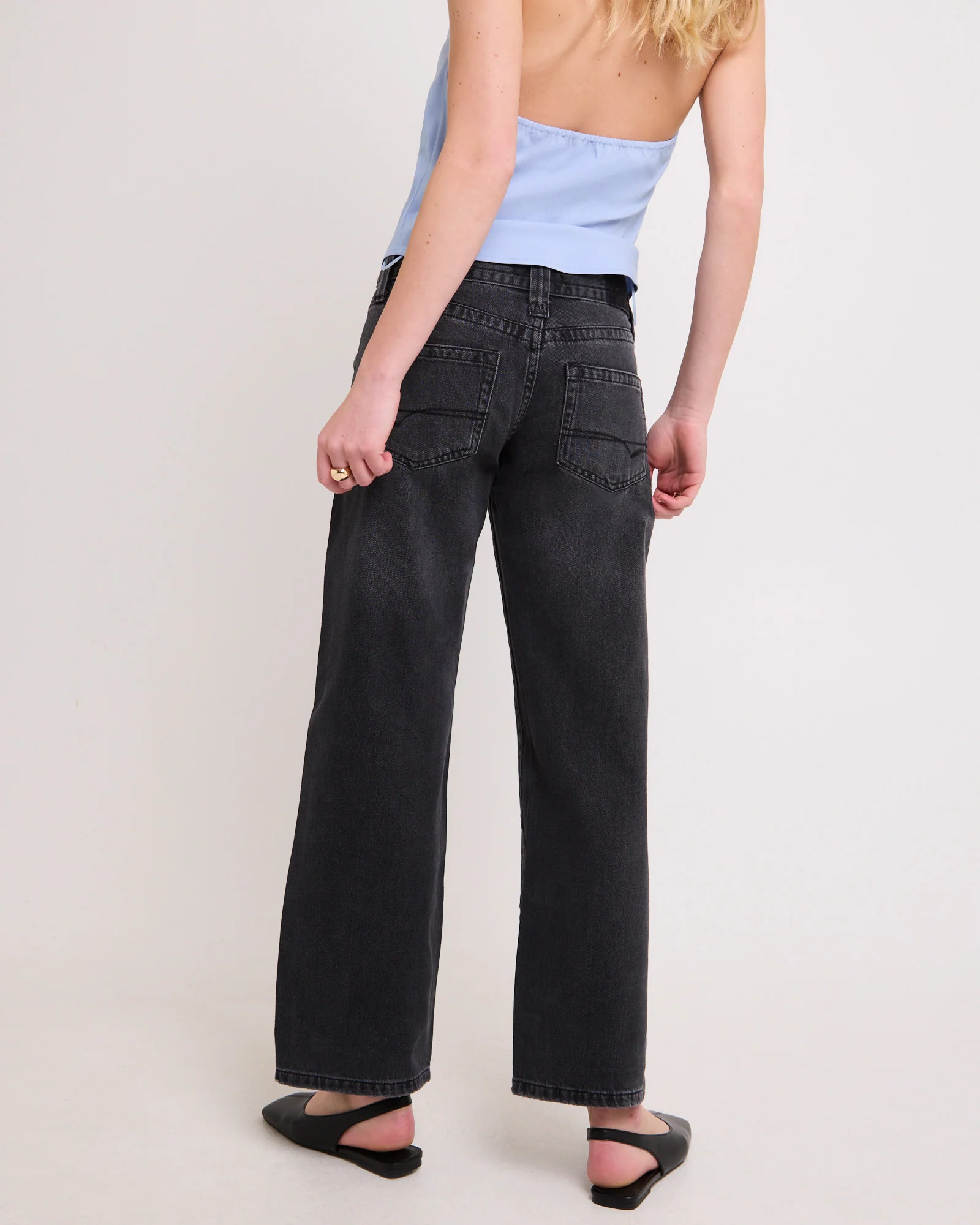 BDG Kayla Low-Rise Denim Jeans - Image 3