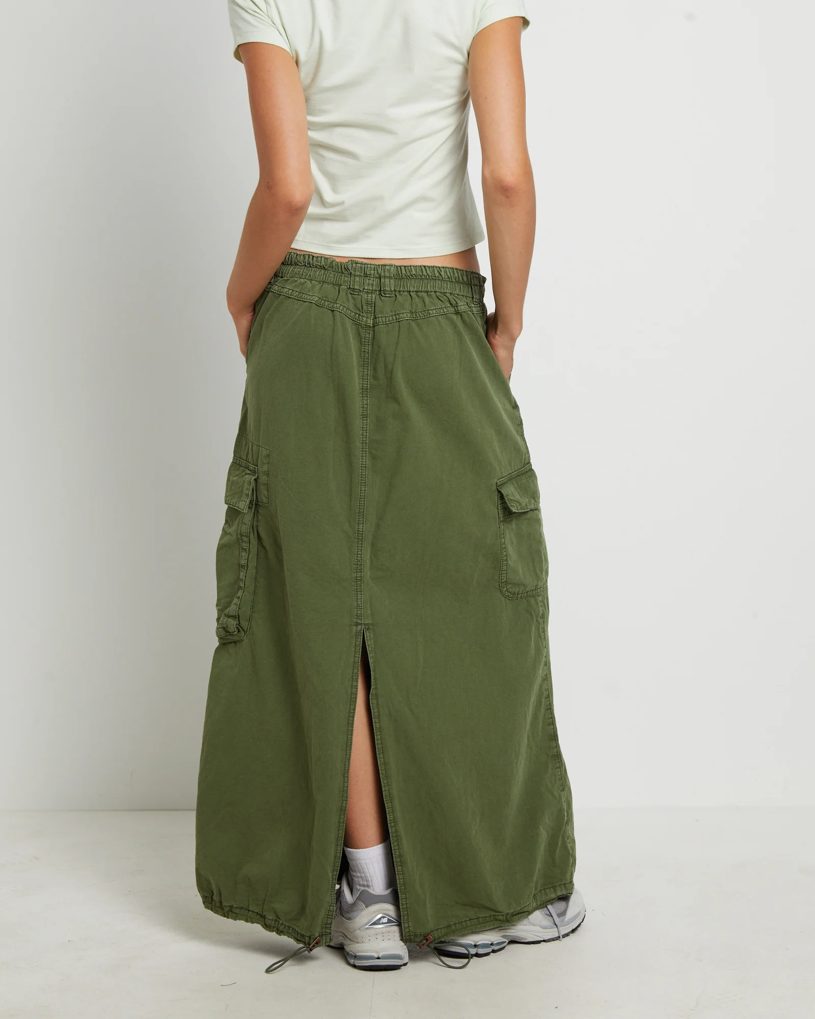 BDG Marta Multi Pocket Maxi Skirt in Khaki - Image 2