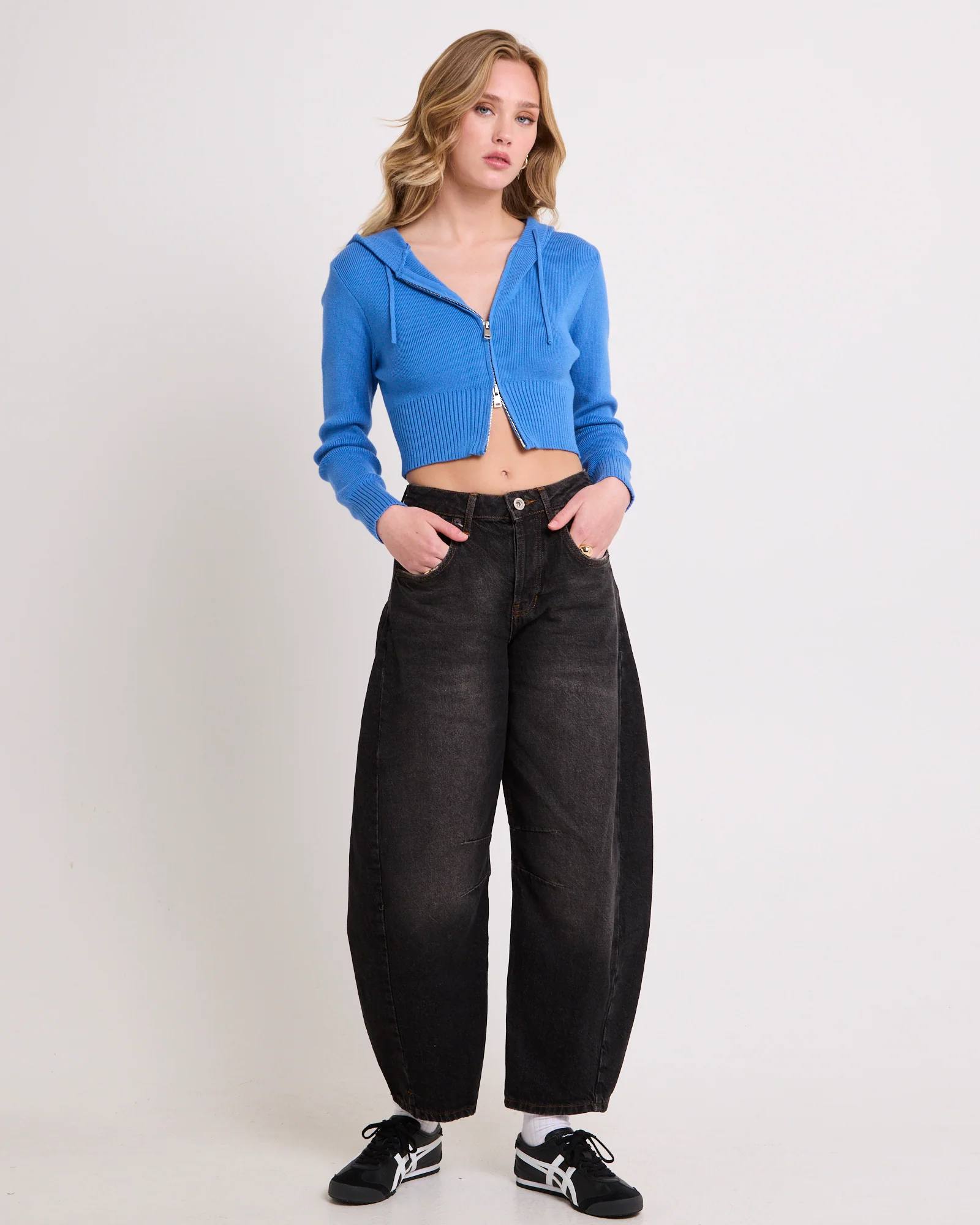 BDG Renae Barrel Denim Jeans - Image 2