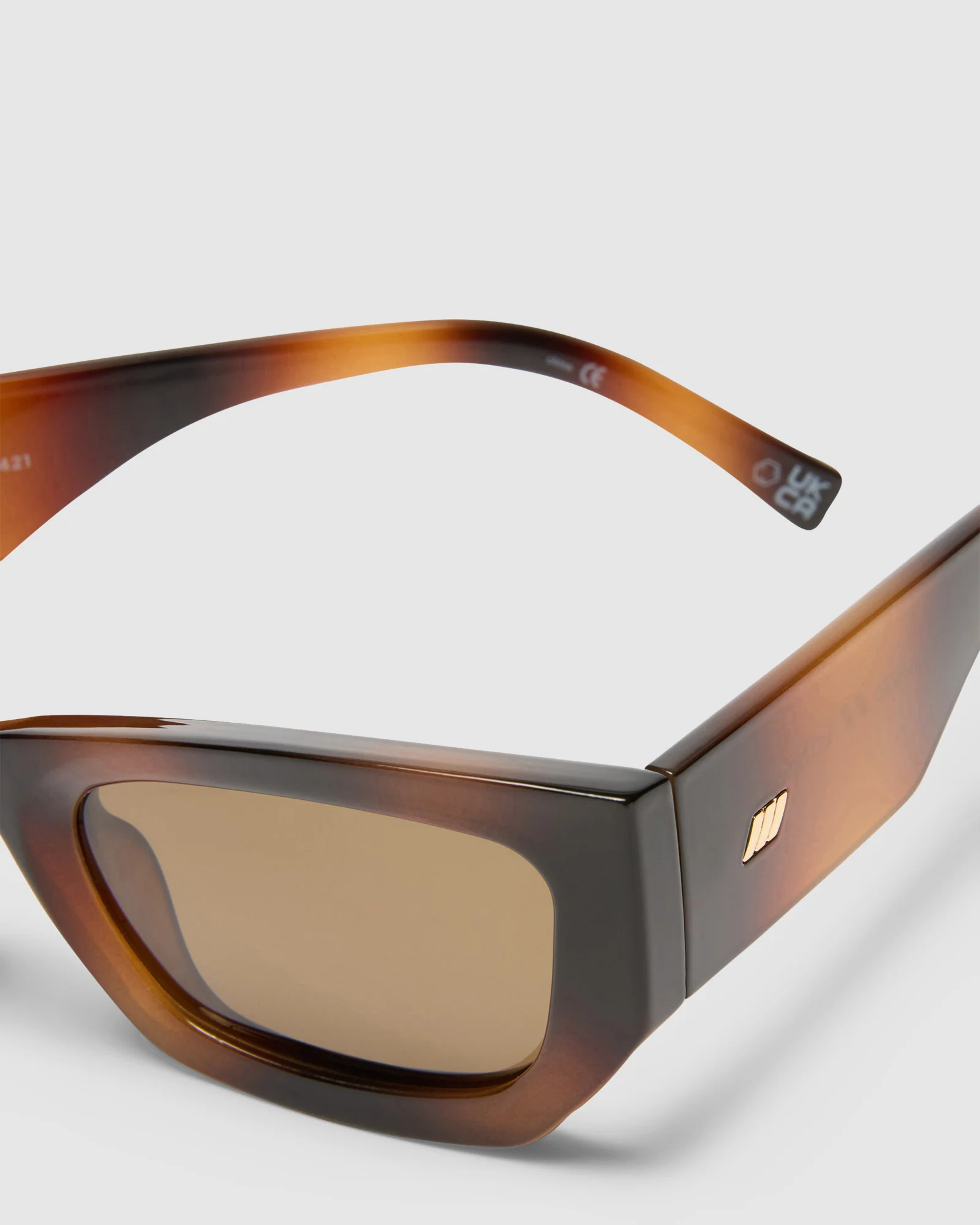 Beachcomber Sunglasses - Image 3