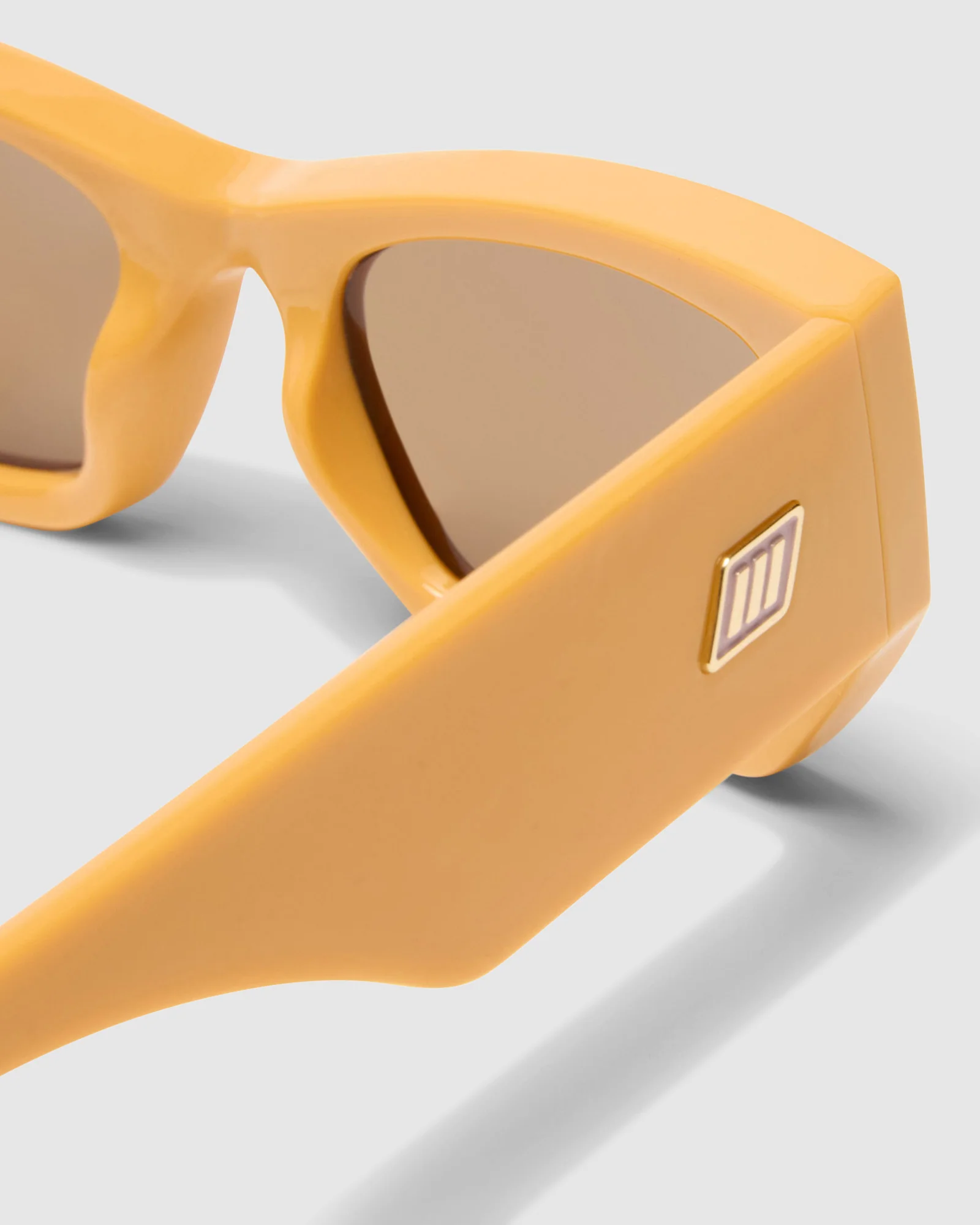 Beachcomber Sunglasses - Image 3