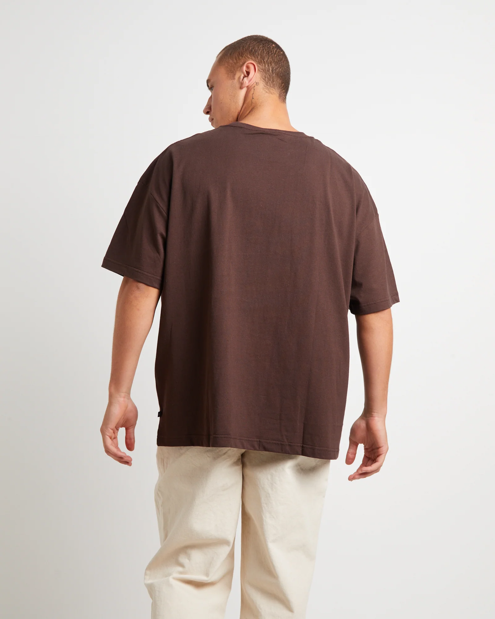 Beastly 330 Short Sleeve T-Shirt in Chocolate - Image 2