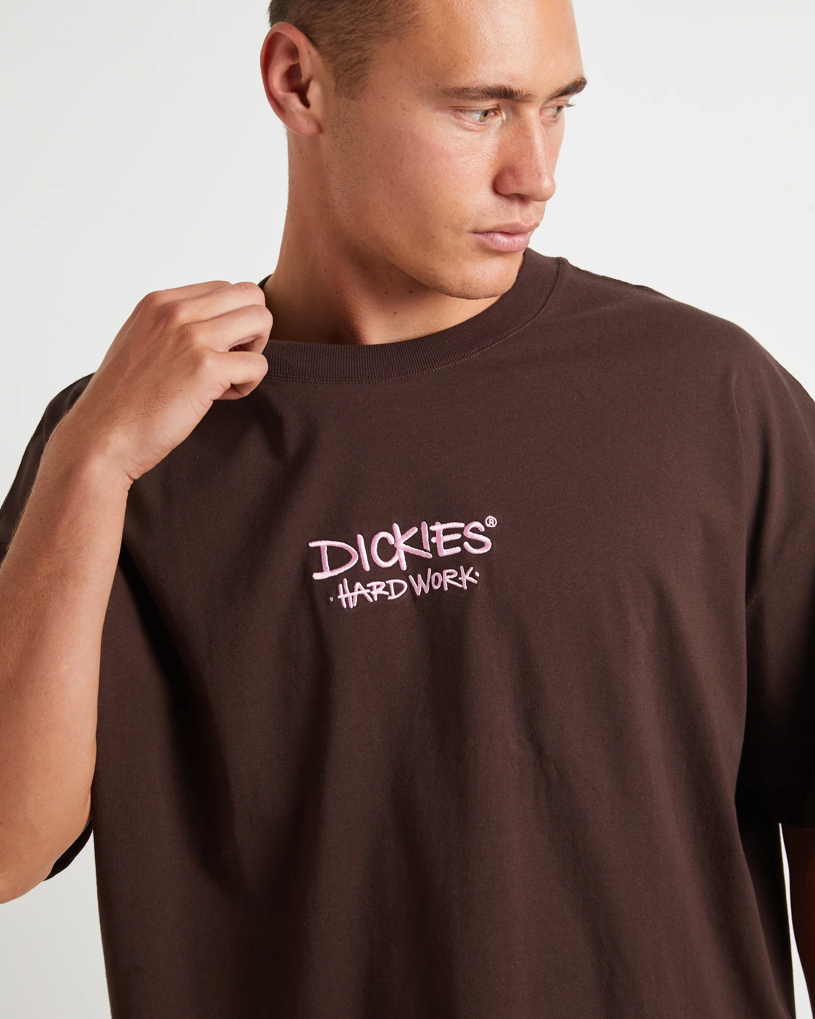 Beastly 330 Short Sleeve T-Shirt in Chocolate - Image 5