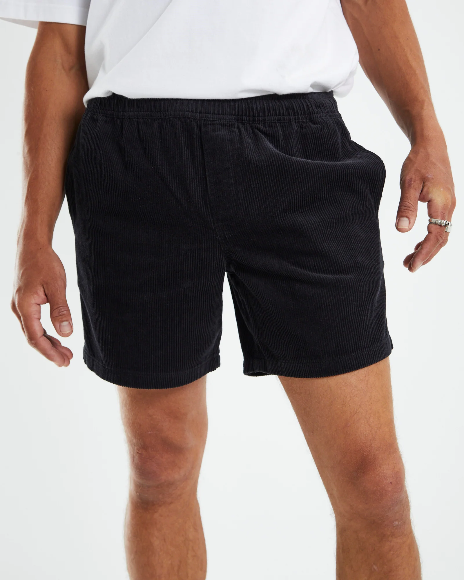 Bedford Cord Shorts Black - Image 6