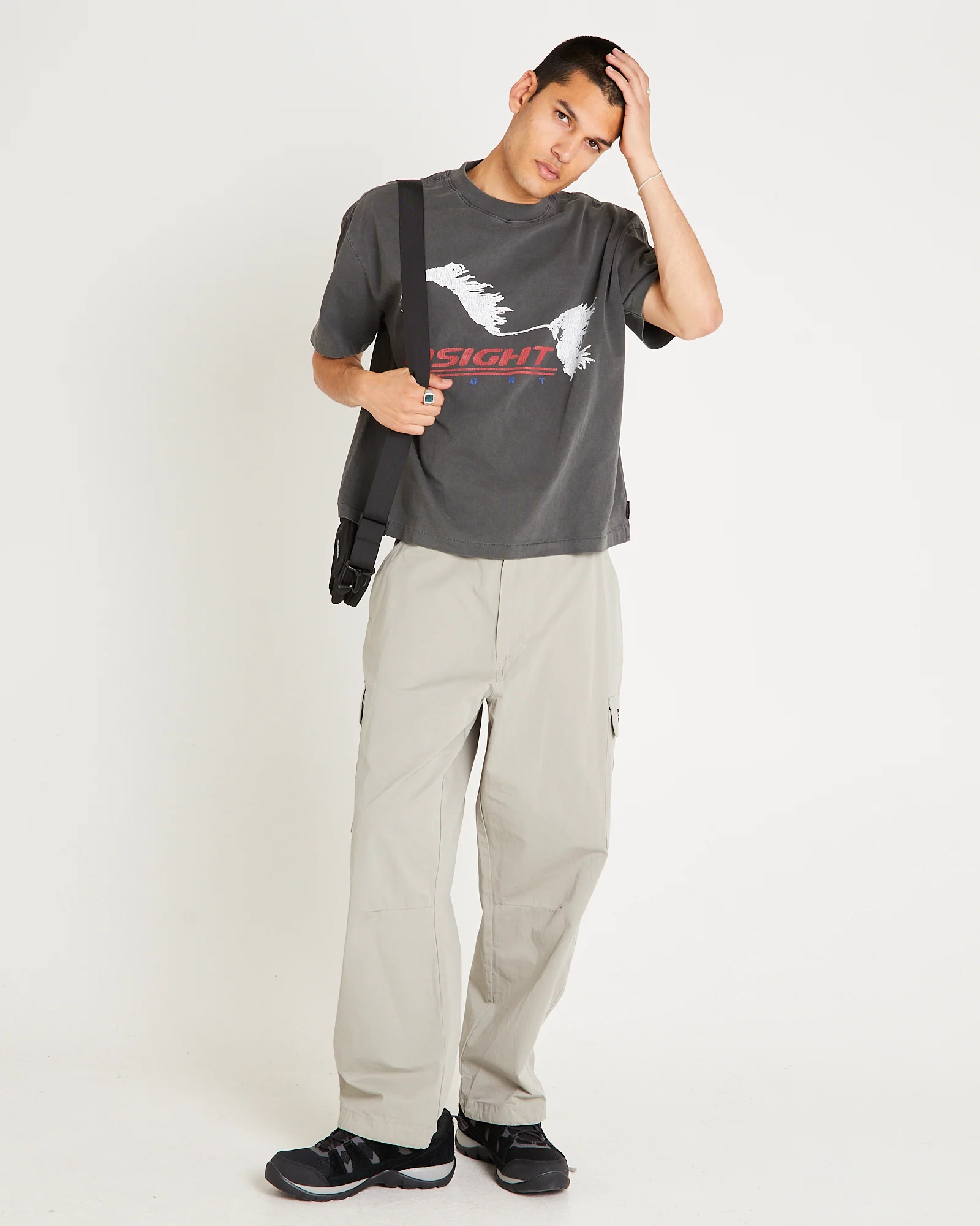 Bets Super Cropped T-Shirt - Image 2