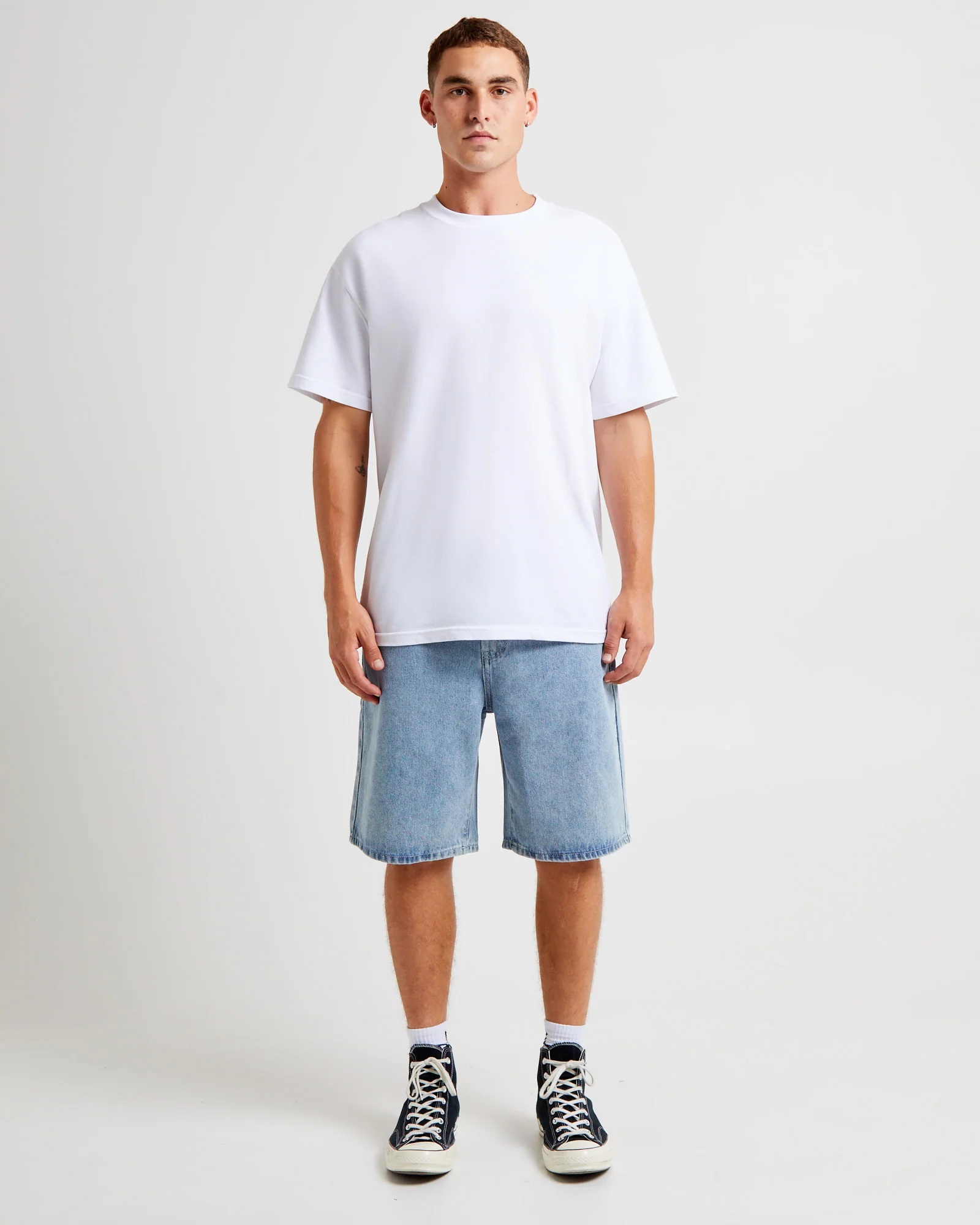 Big Ol Denim Shorts Light Blue - Image 3