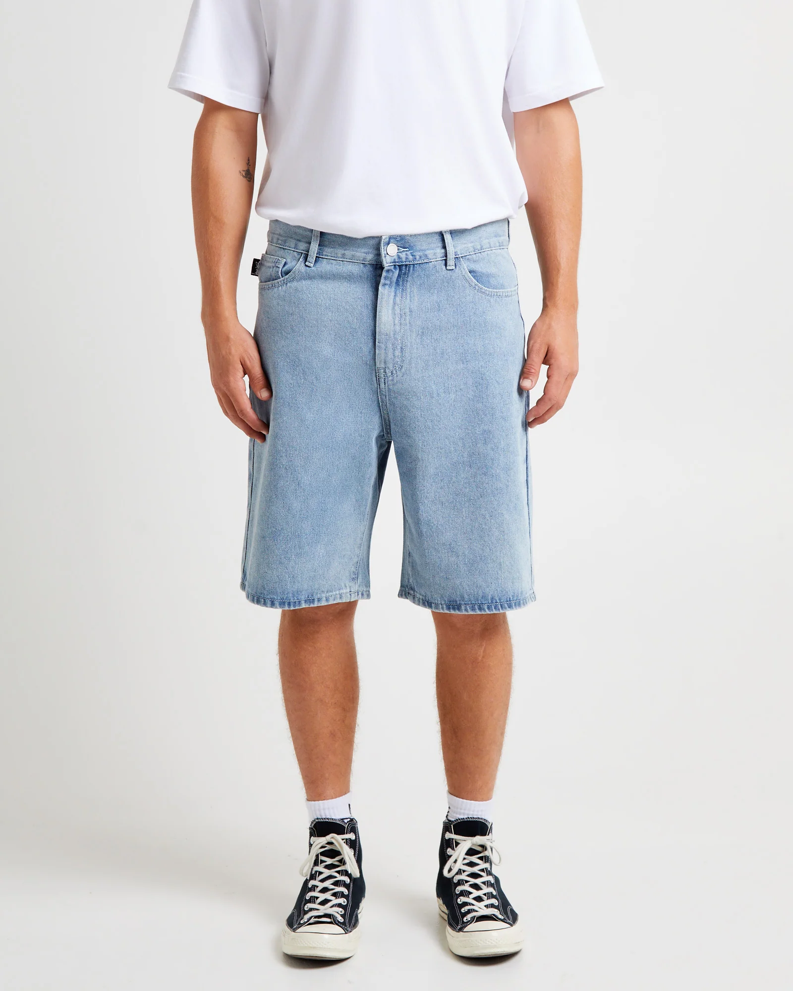 Big Ol Denim Shorts Light Blue - Image 4