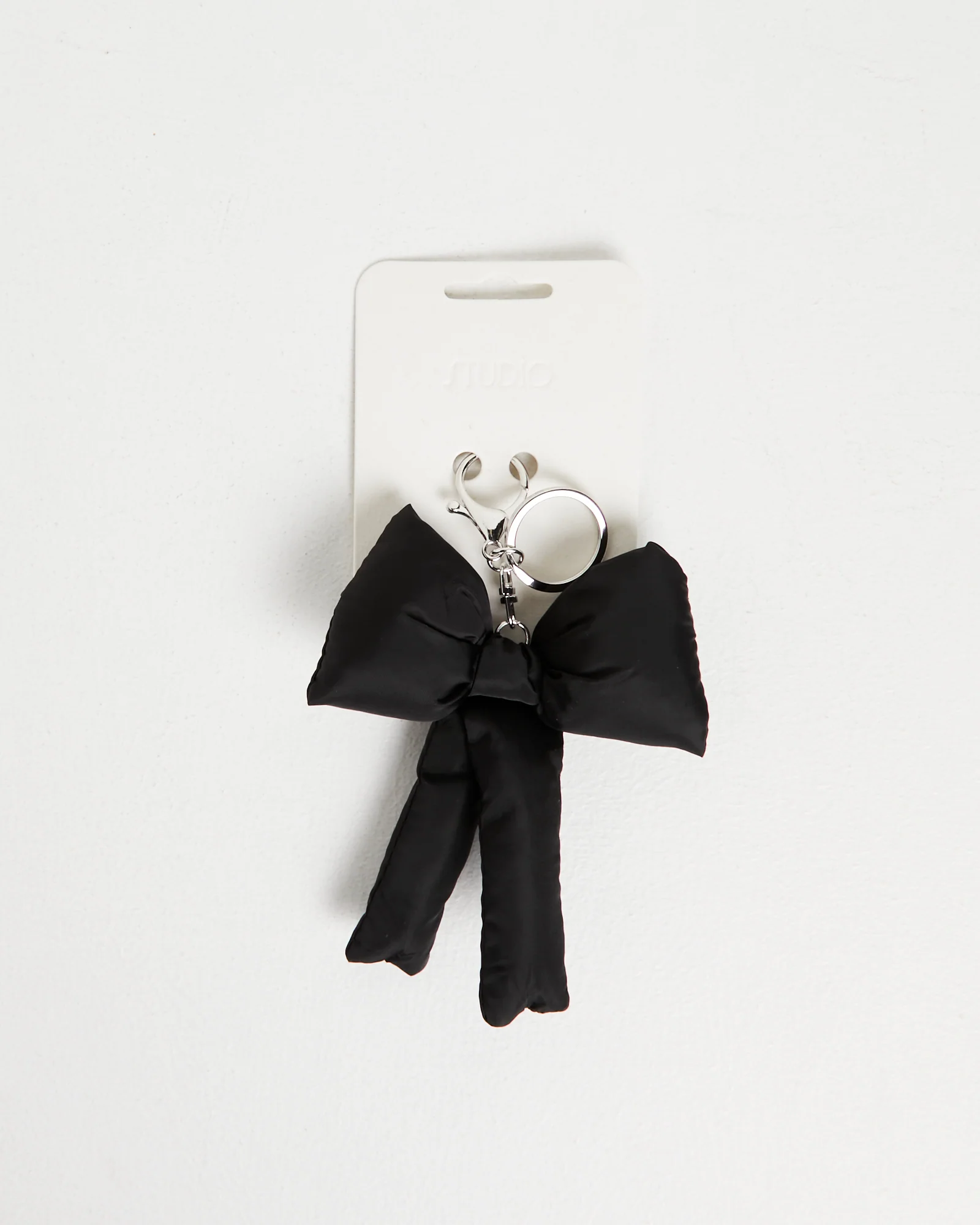 Black Bow Keyring - Image 2