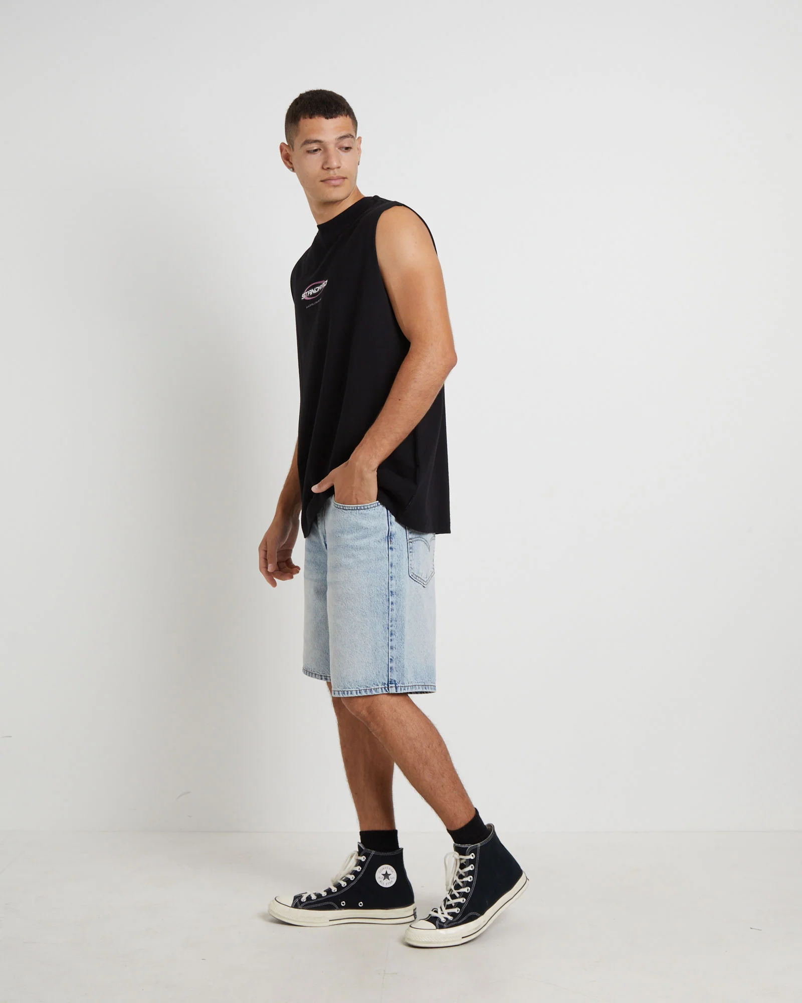 Blade Muscle Tee in Black - Image 4