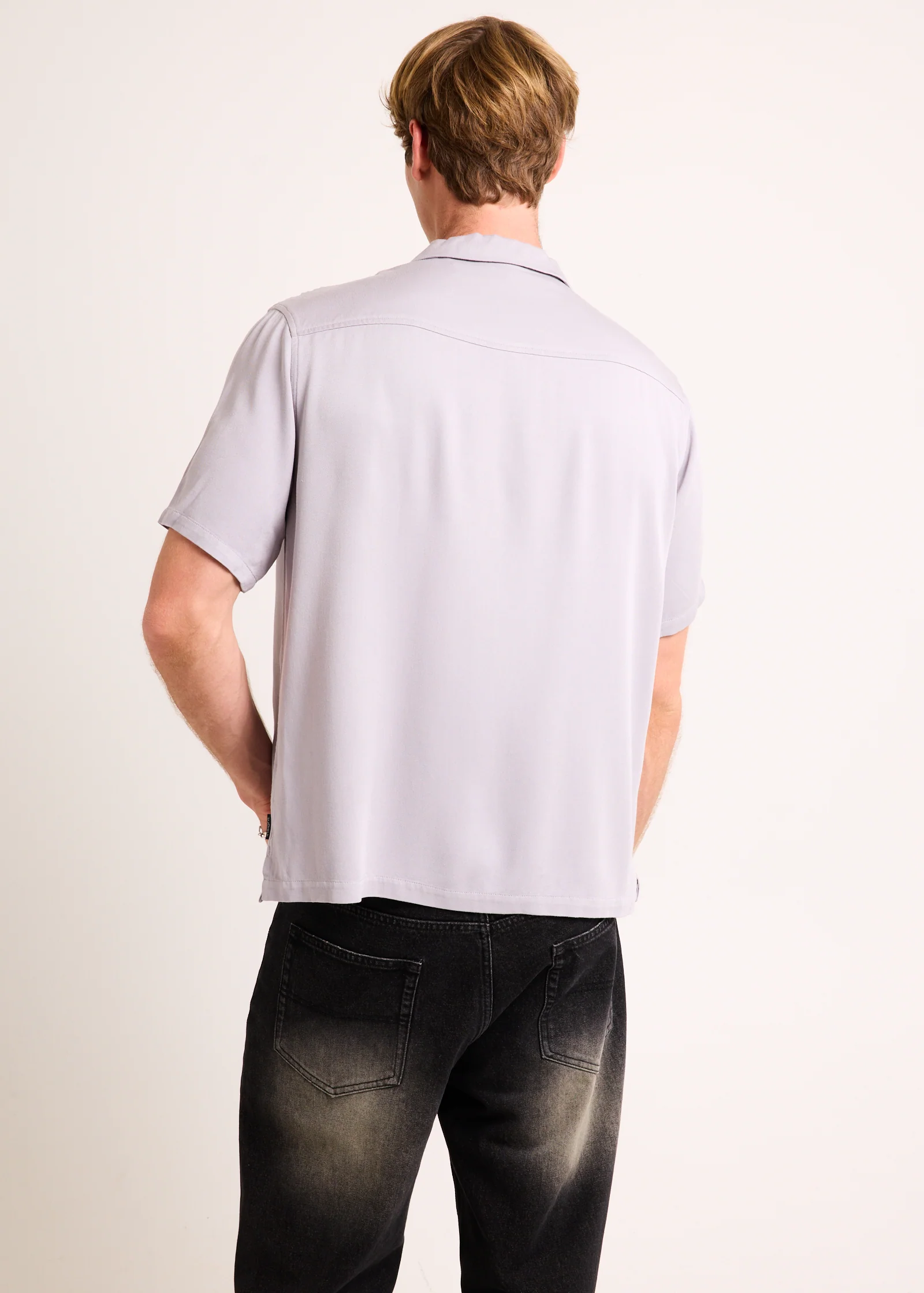 Blade Short Sleeve Shirt - Image 2