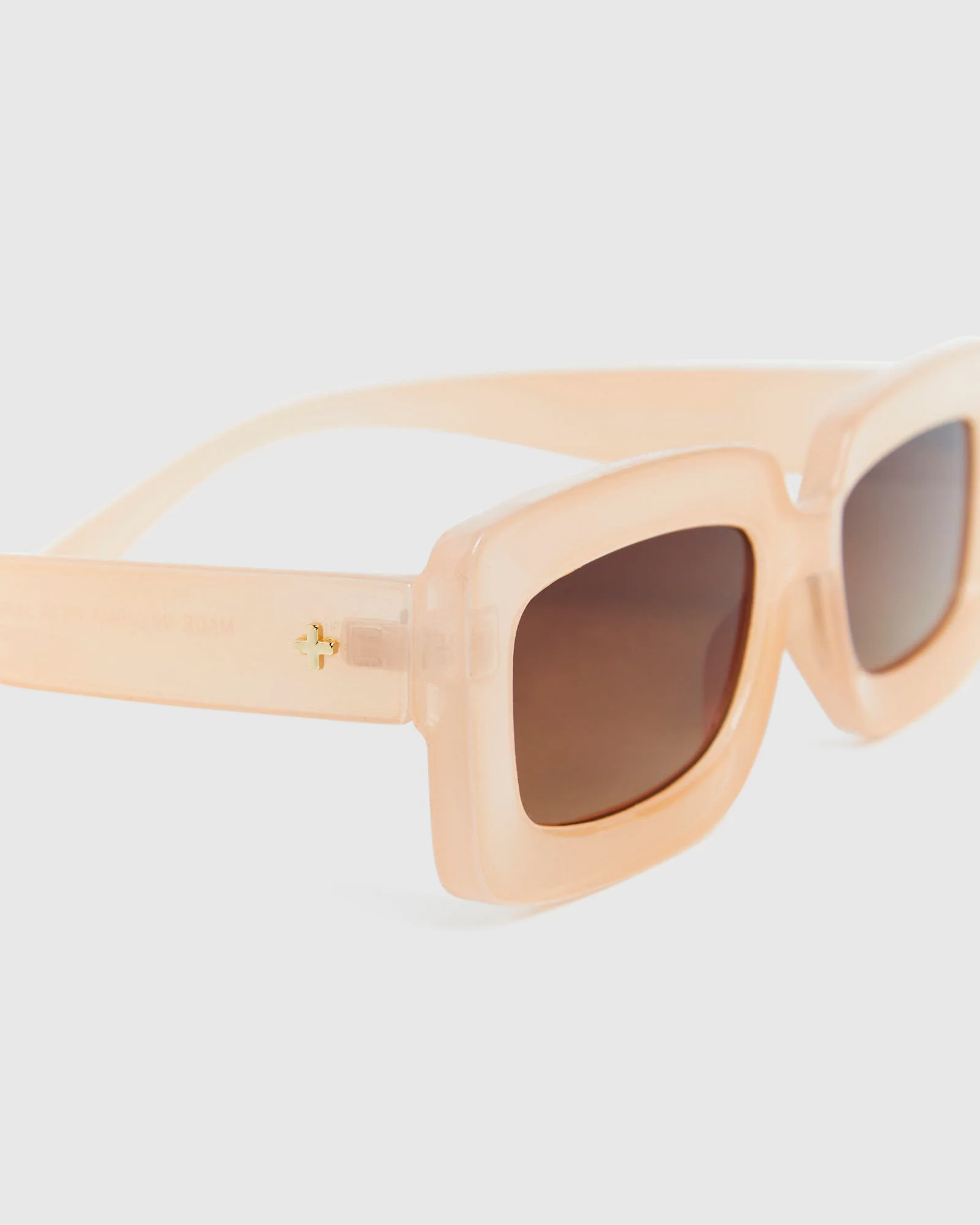 Blurred Sunglasses Peach/Brown - Image 5