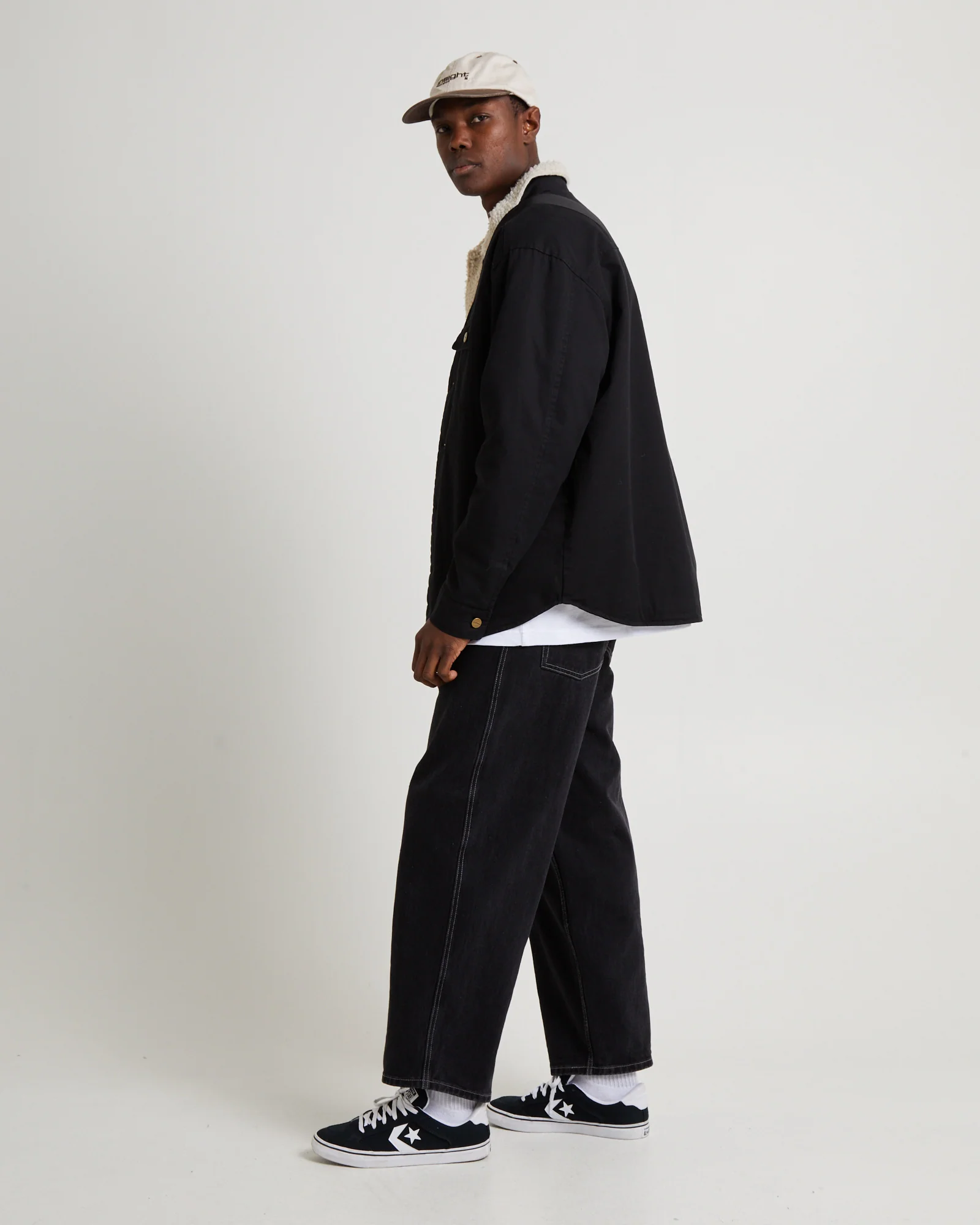 Bong On Jacket - Image 4