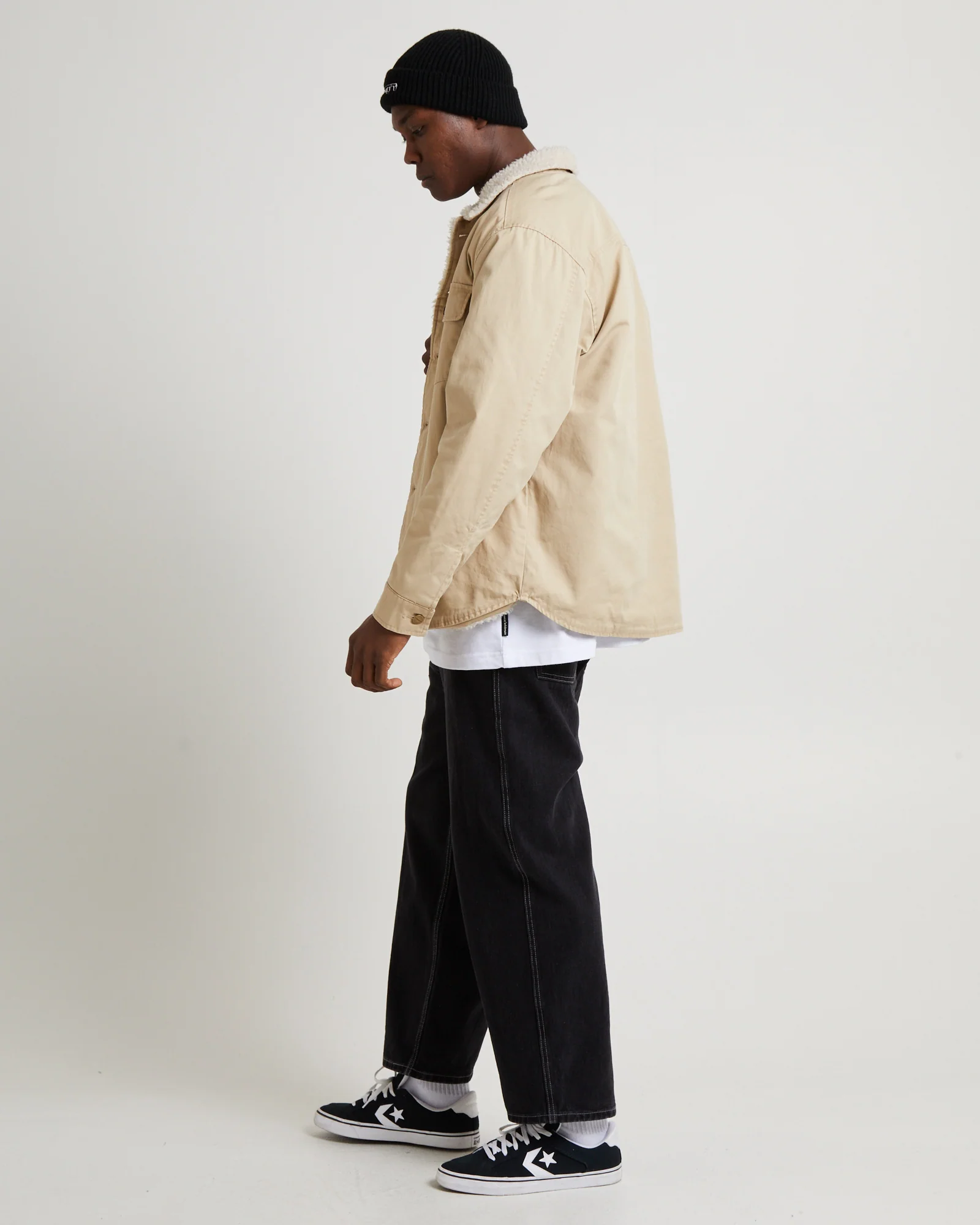 Bong On Jacket - Image 4