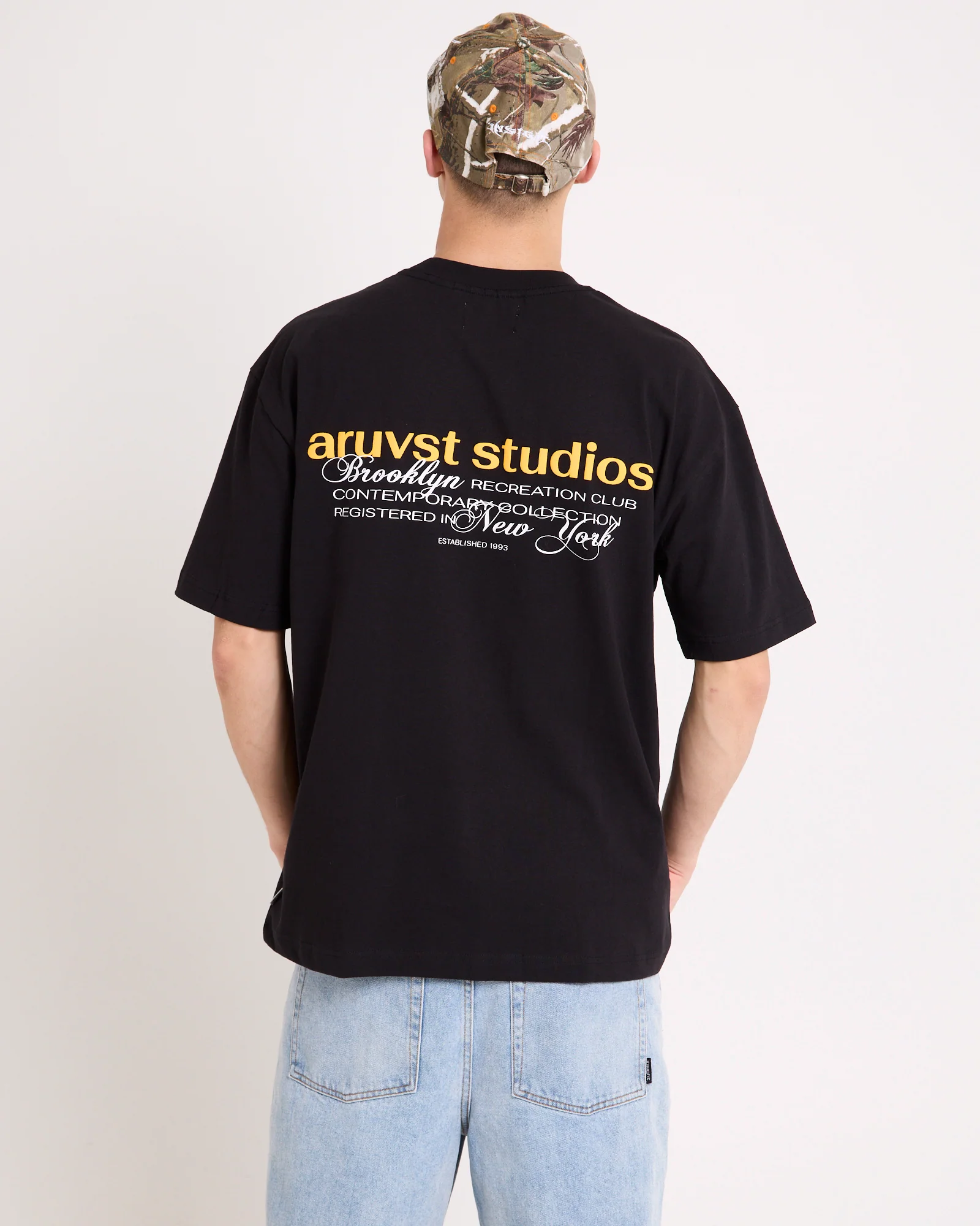 Bouroughs T-shirt - Image 2