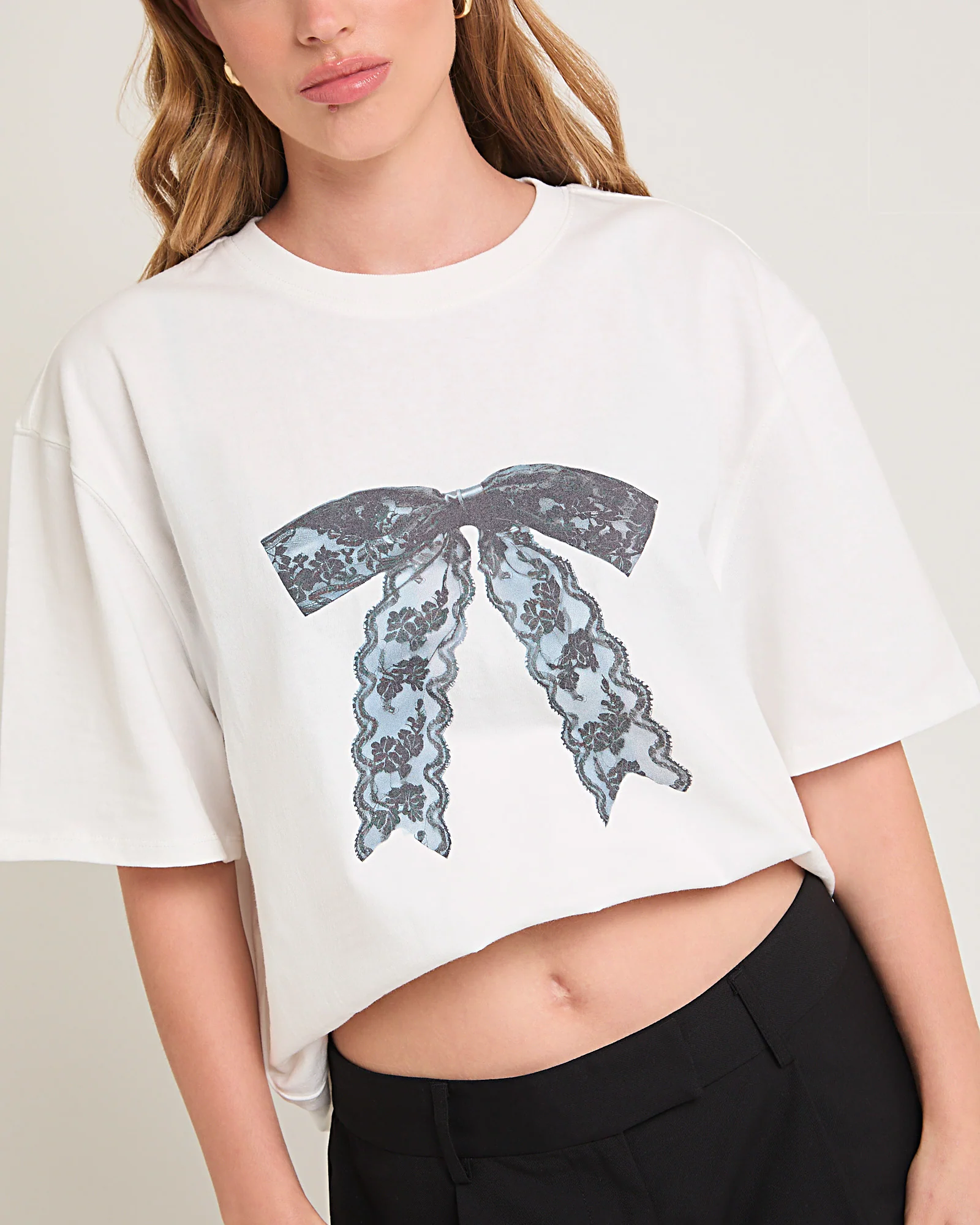 Bow-Tiful Oversized T-Shirt - Image 5