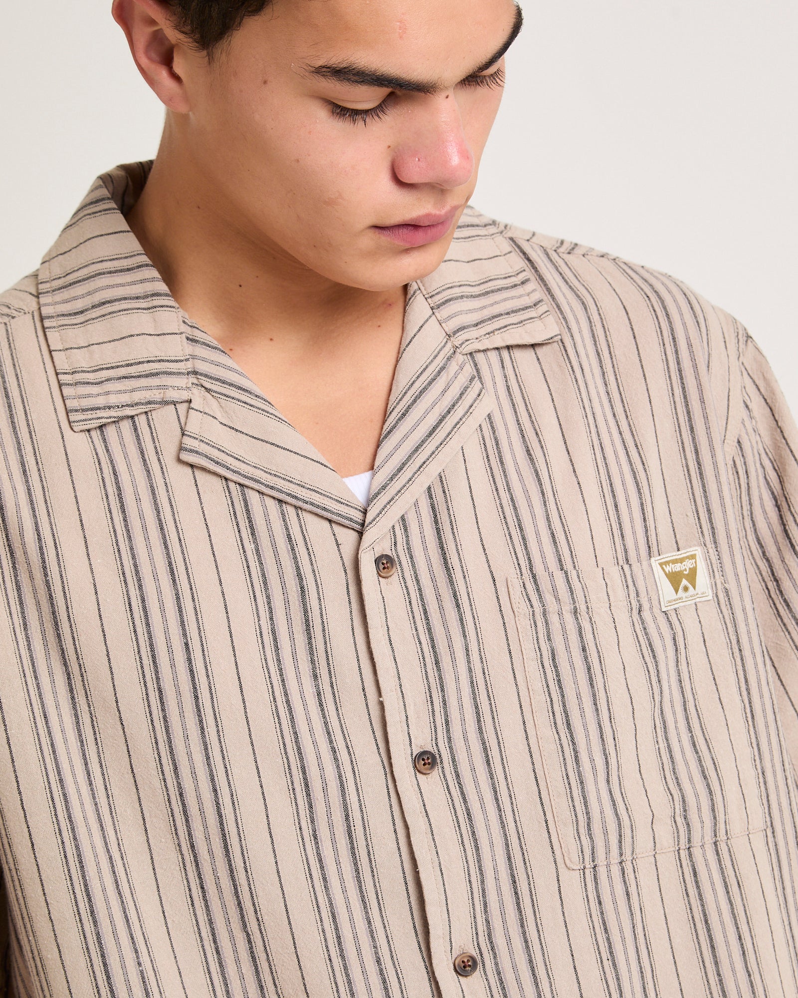 Box Resort Shirt Hessian Stripe - Image 5
