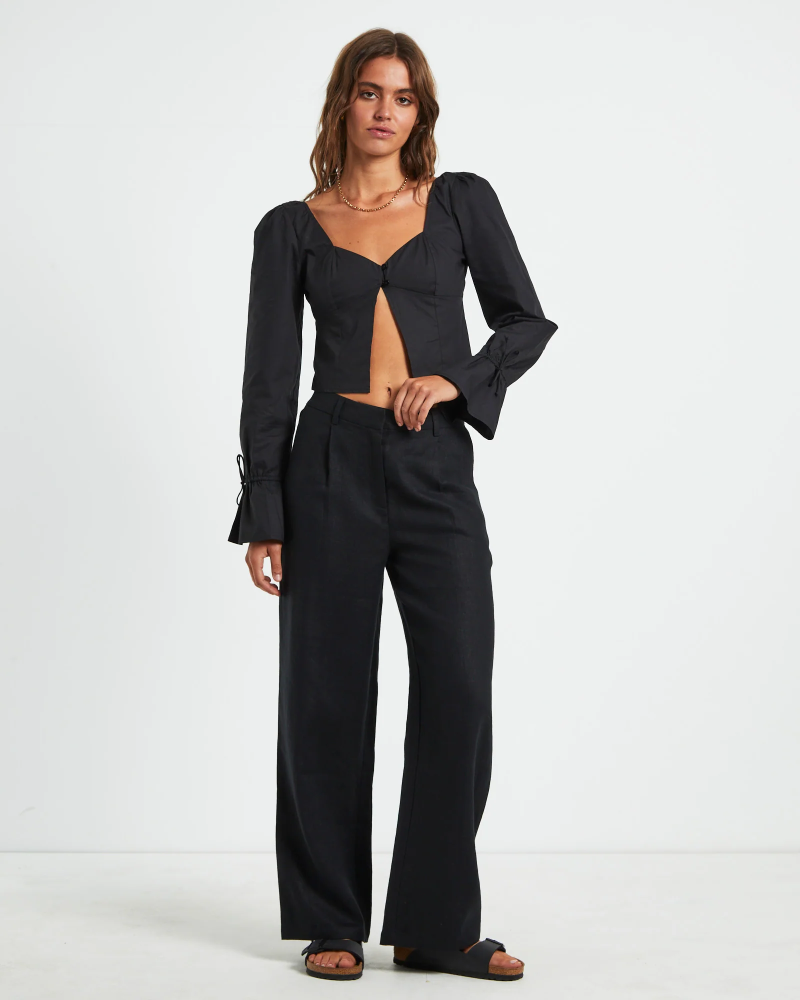 Bree Poplin Button Shirt in Black - Image 3