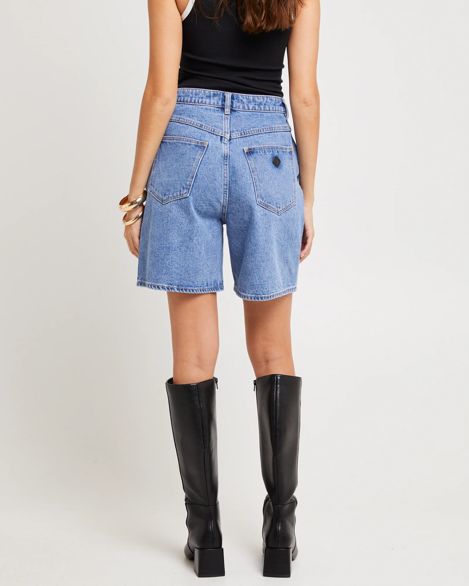 Carrie Denim Shorts Naomi - Image 2