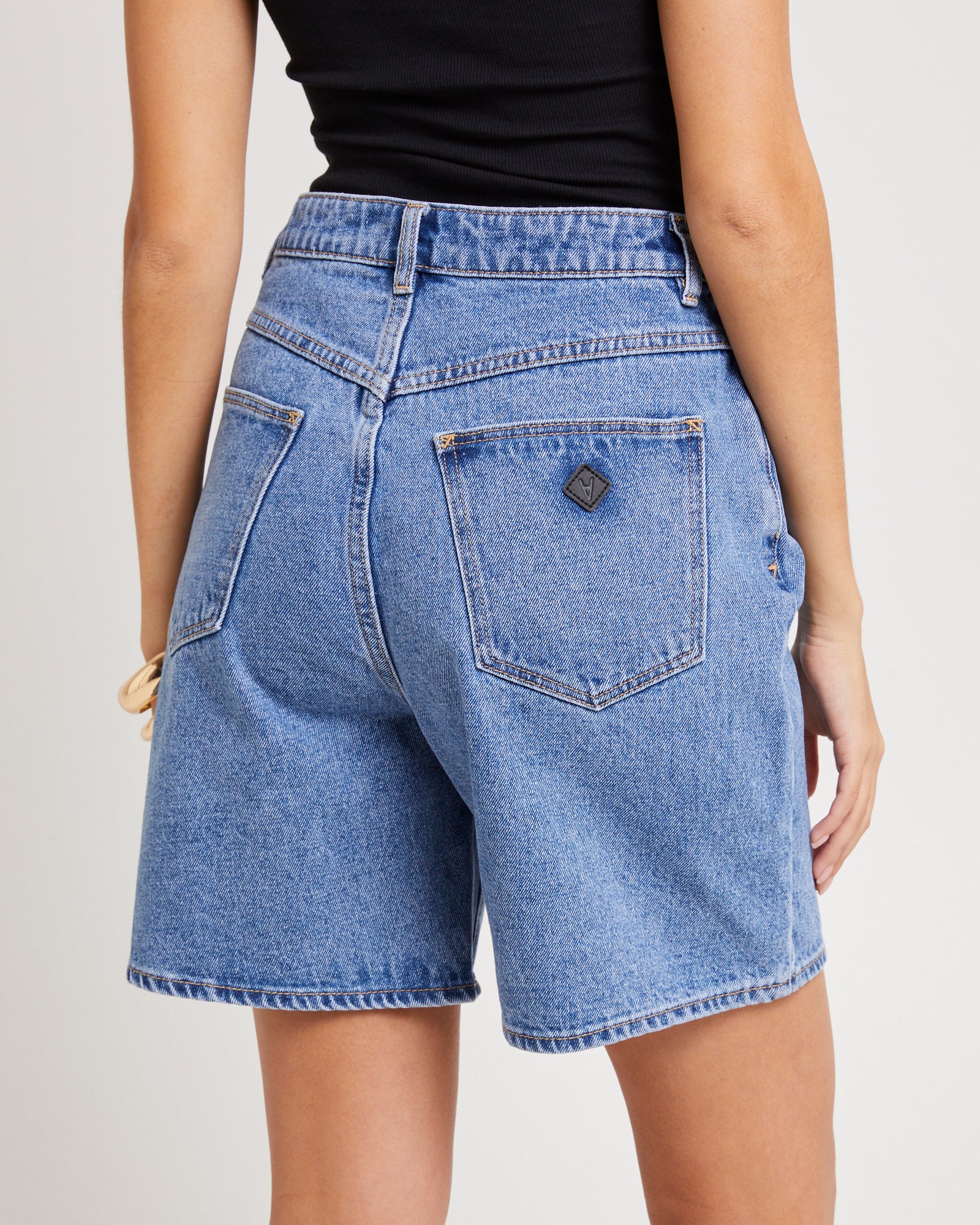 Carrie Denim Shorts Naomi - Image 5