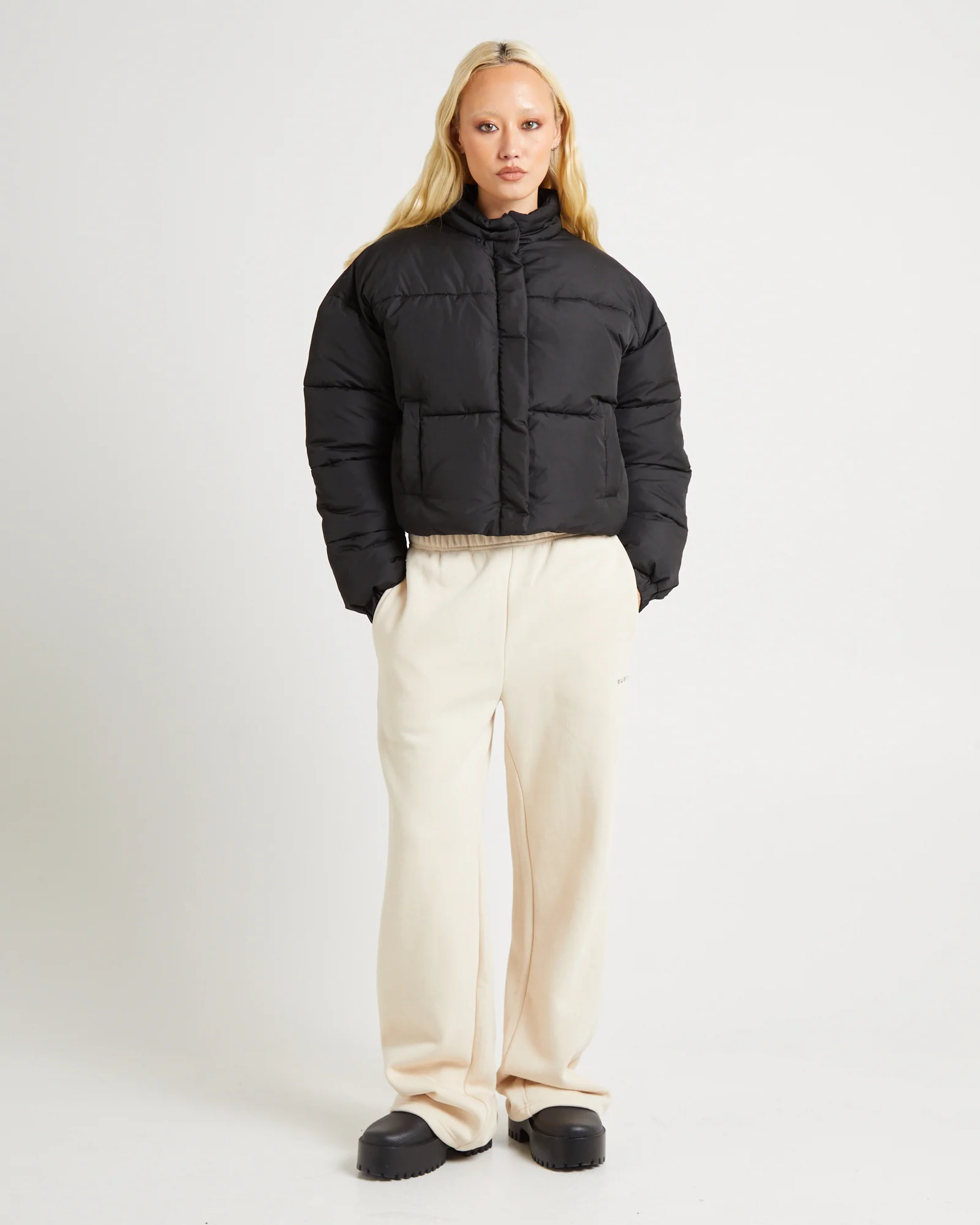 Casey Cropped Puffer Jacket - Image 3