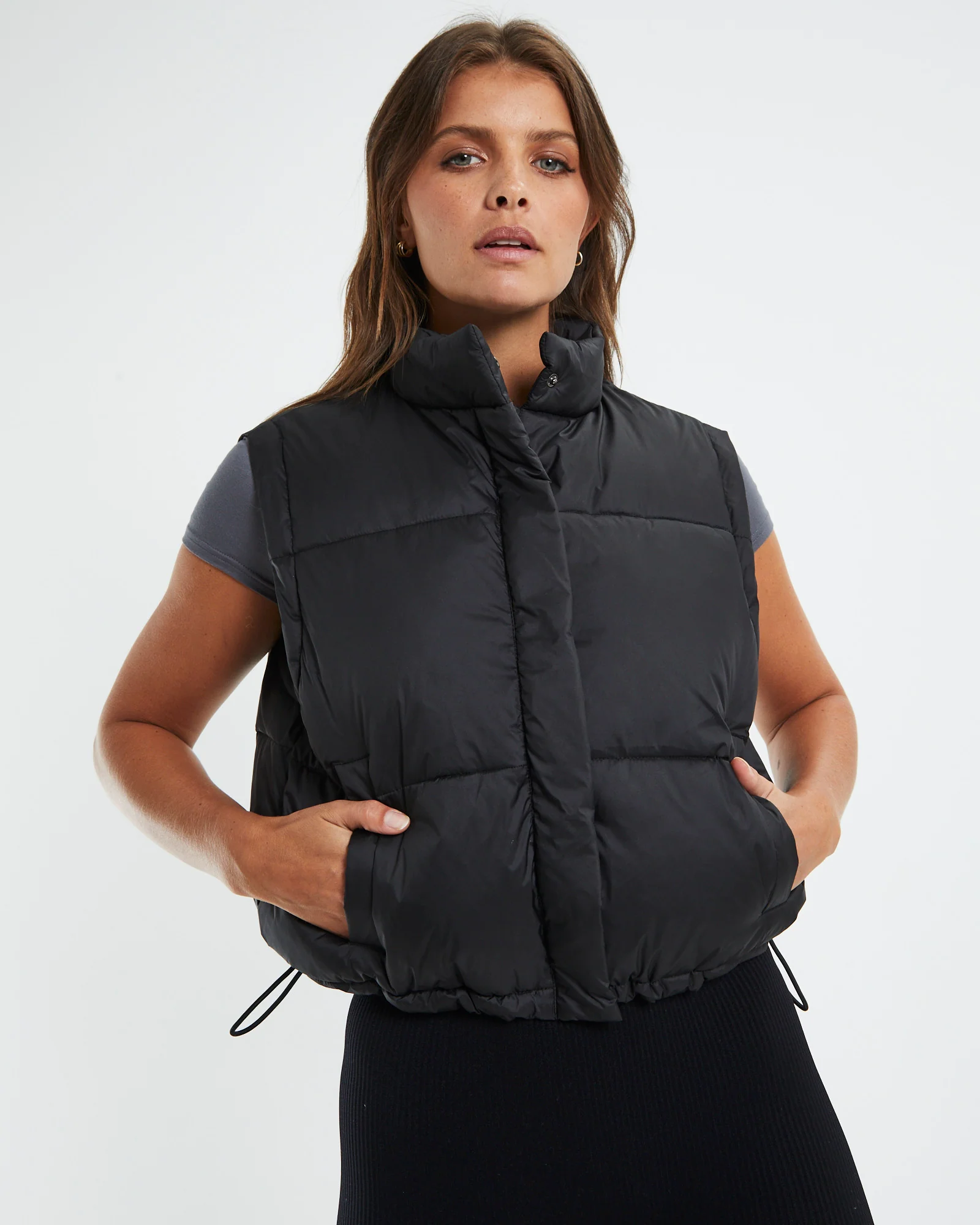 Casey Cropped Puffer Vest - Image 5
