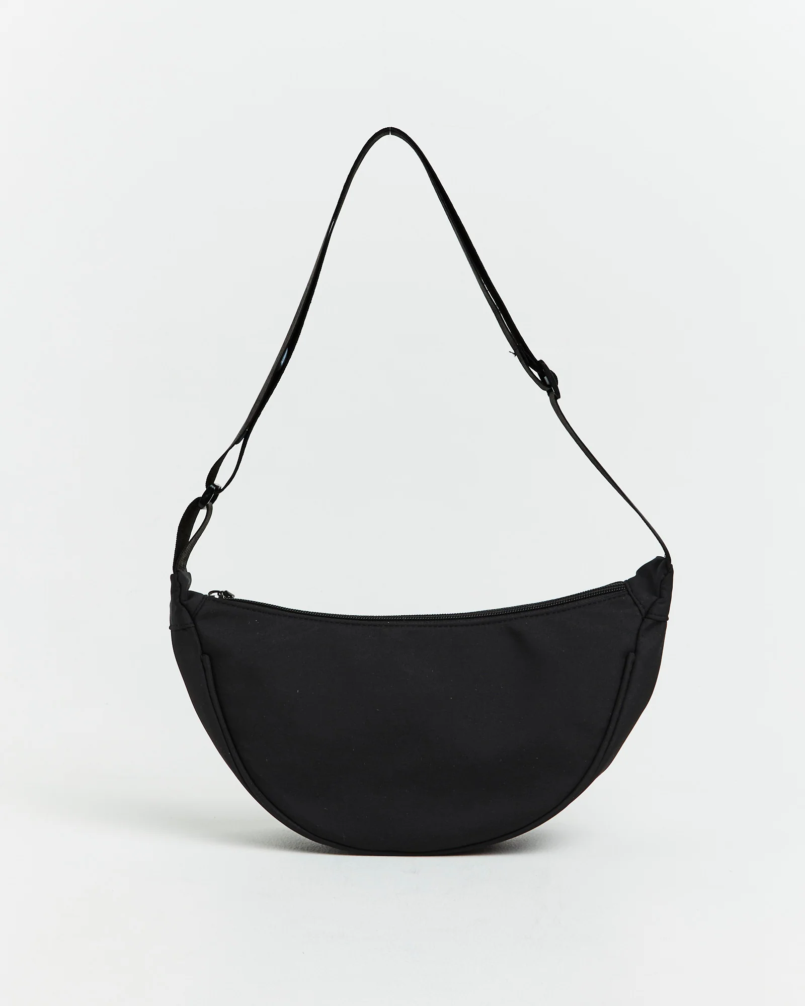 Cendre Stachel Bag in Black - Image 2