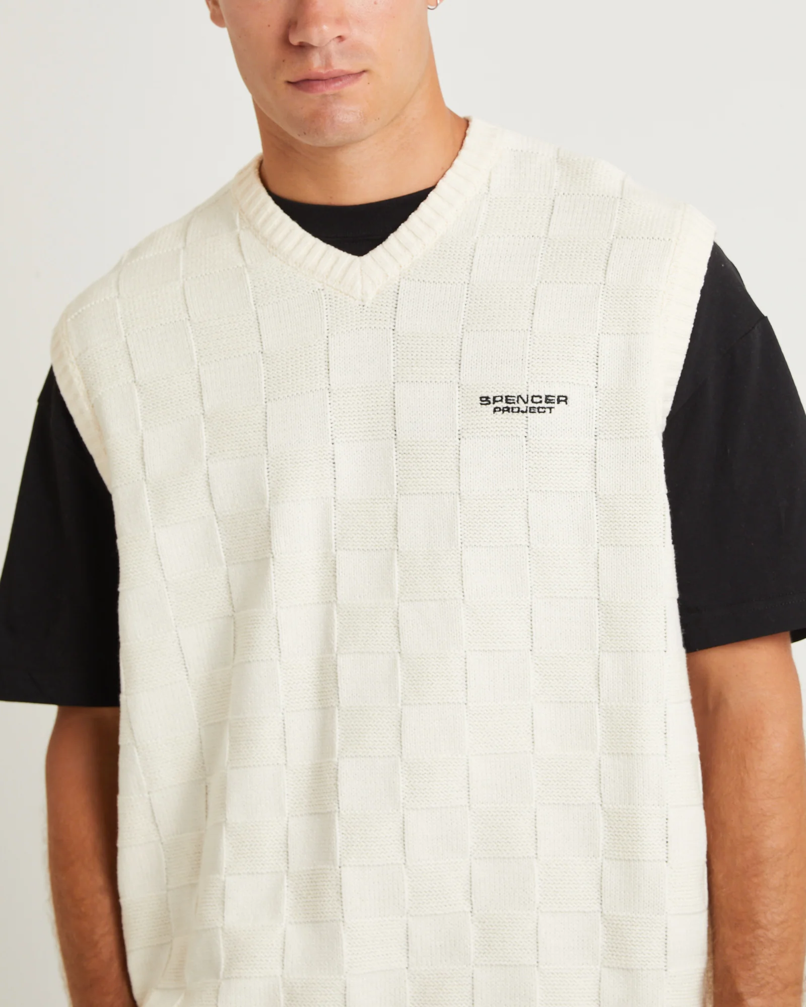 Check Knit Vest - Image 5