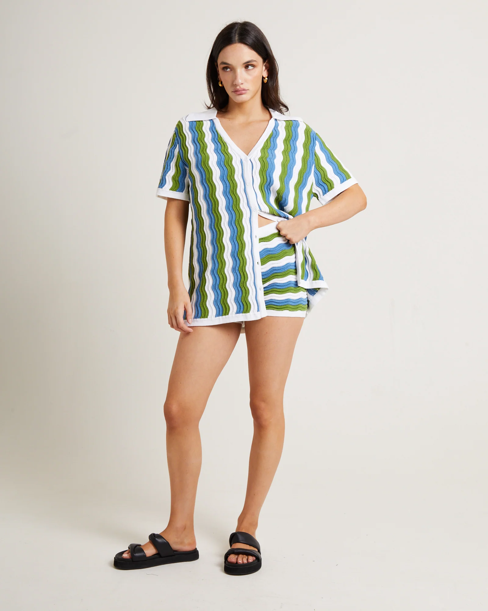 Cher Waves Knit Shorts - Image 3