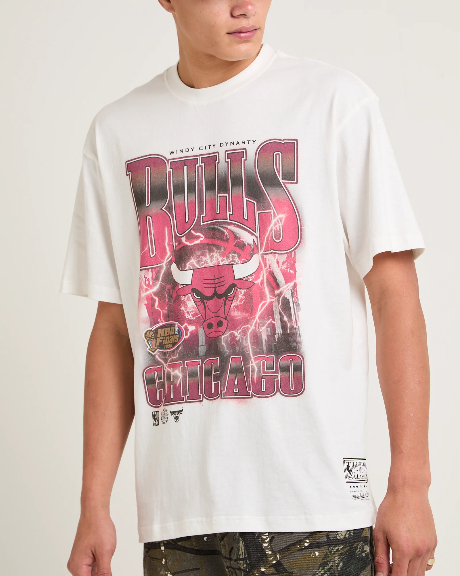 Chicago Bulls City Strike T-Shirt - Image 5