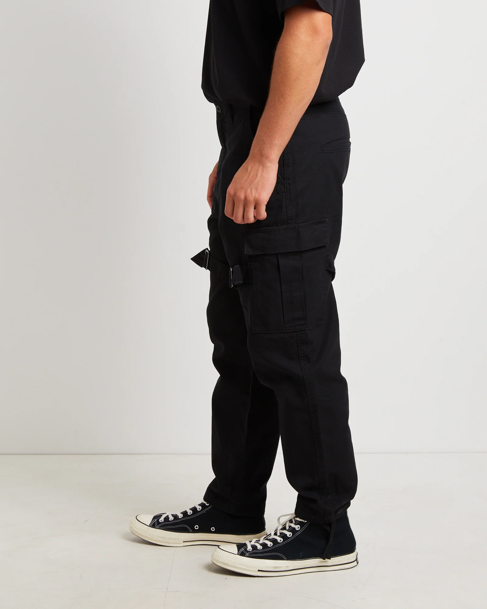 Chicane Cargo Pants in Black - Image 4