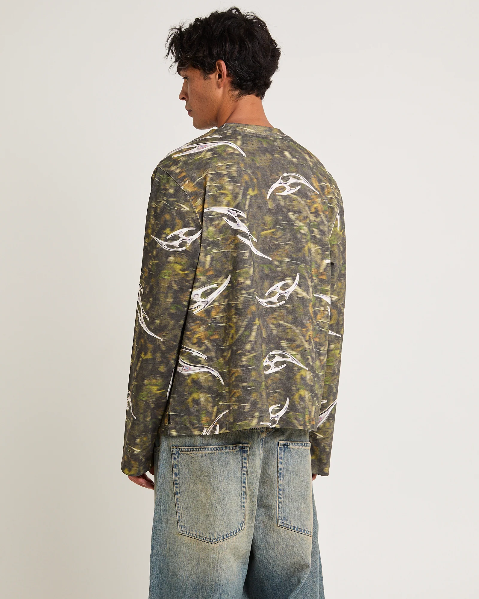 Chroma Camo Long Sleeve T-Shirt - Image 2