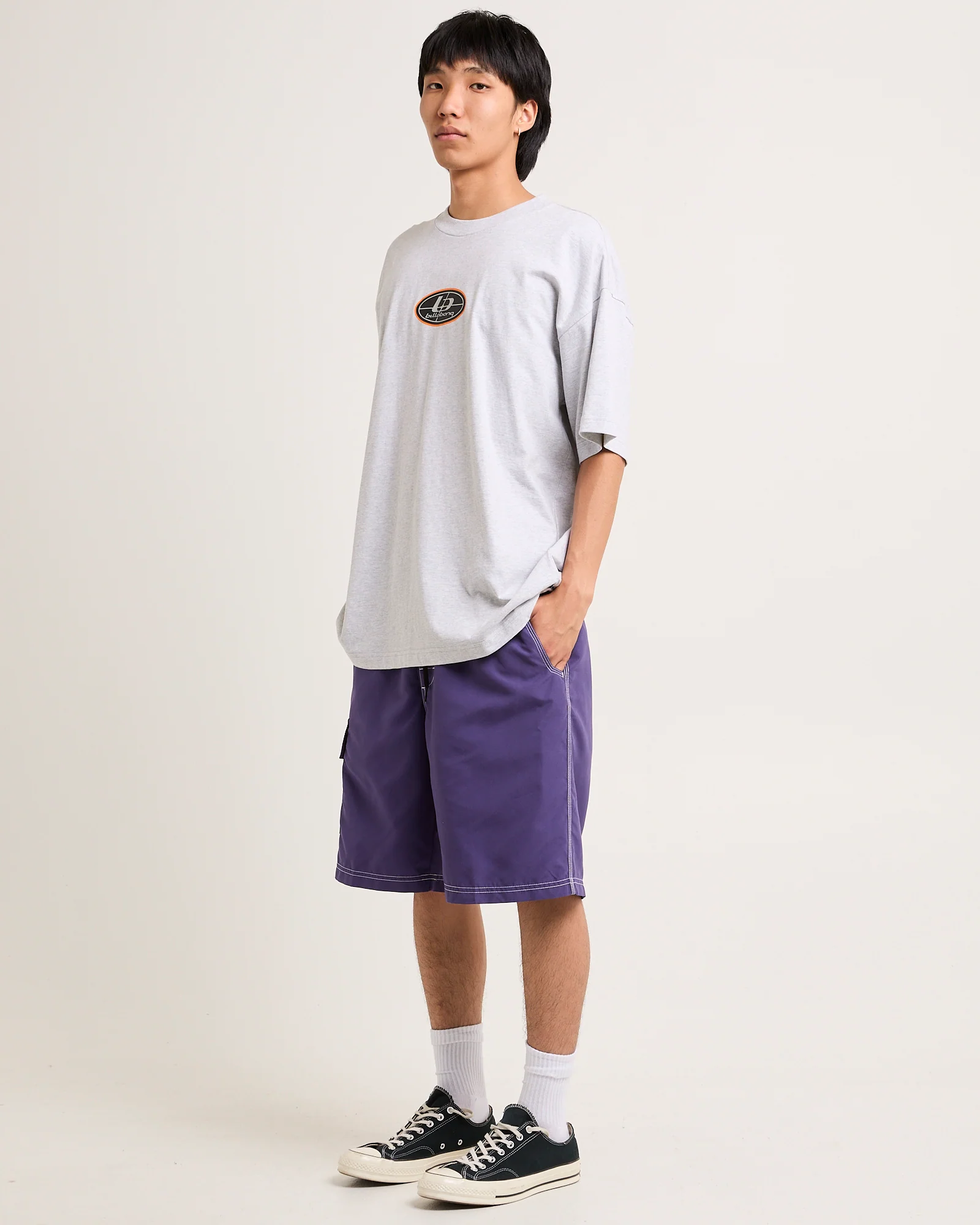 Chrome Pill T-Shirt in Light Grey Heather - Image 6
