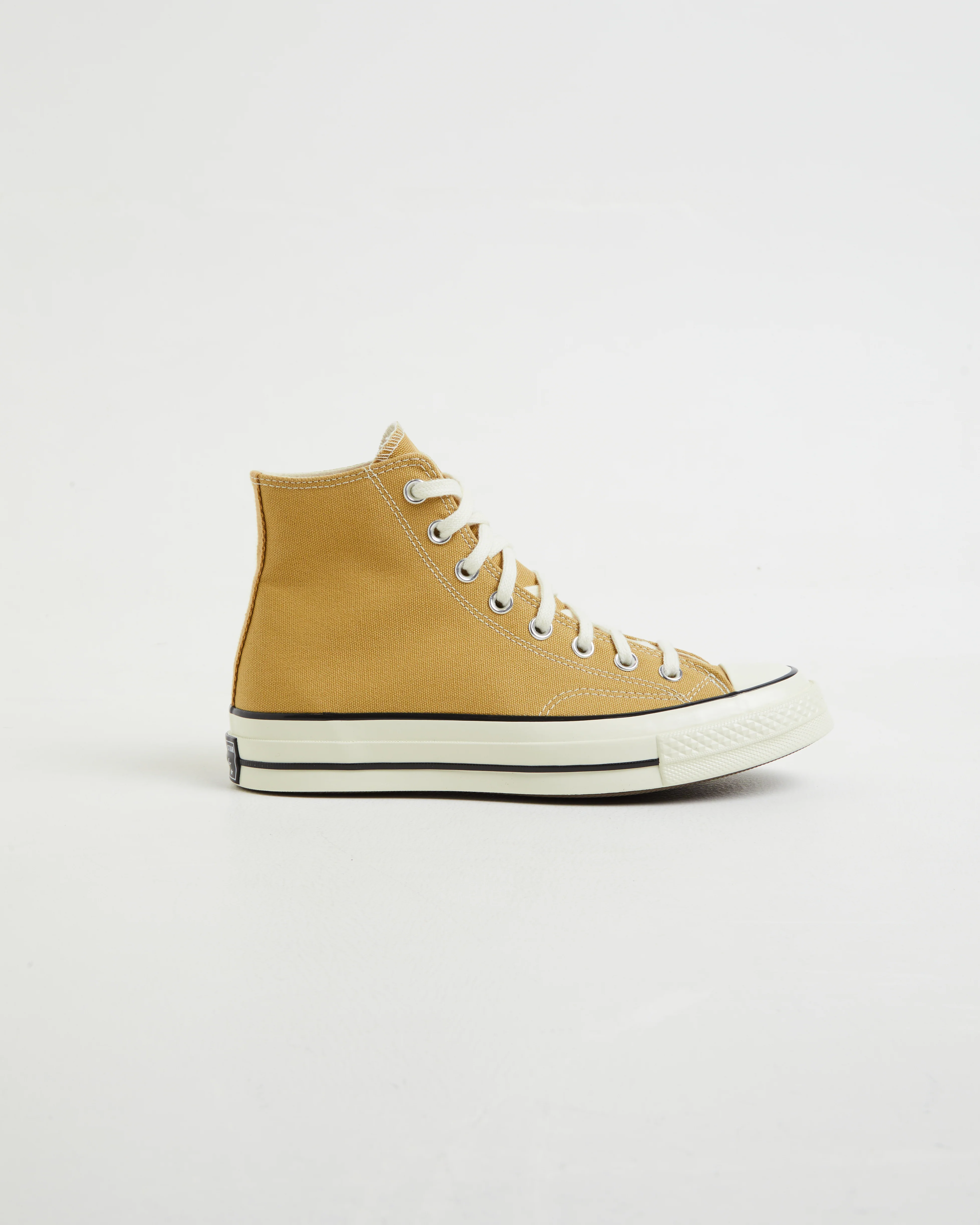Chuck 70 Hi Top Sneakers in Dunescape Natural - Image 2