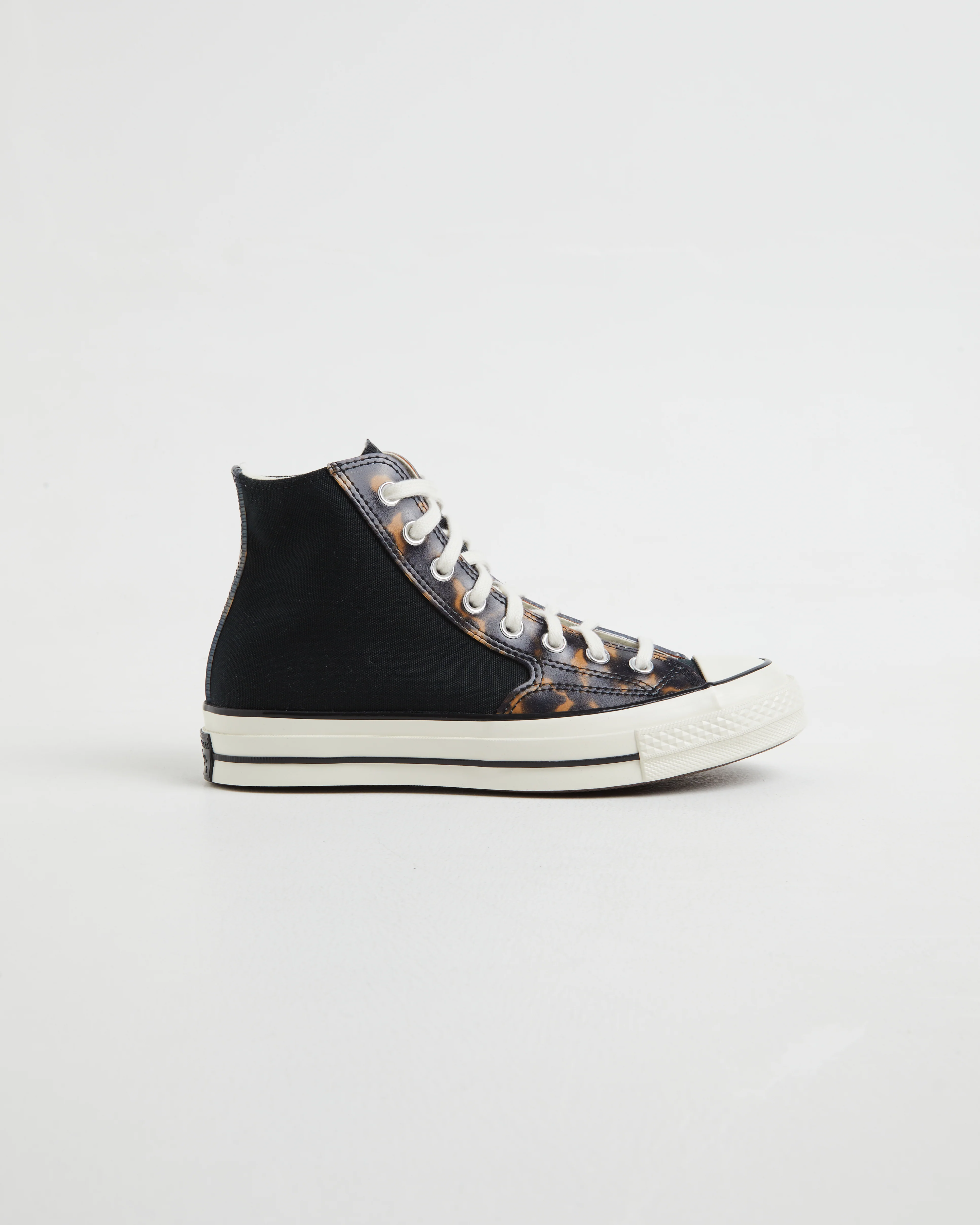 Chuck 70 Hi Top Sneakers in Tortoise Black - Image 2
