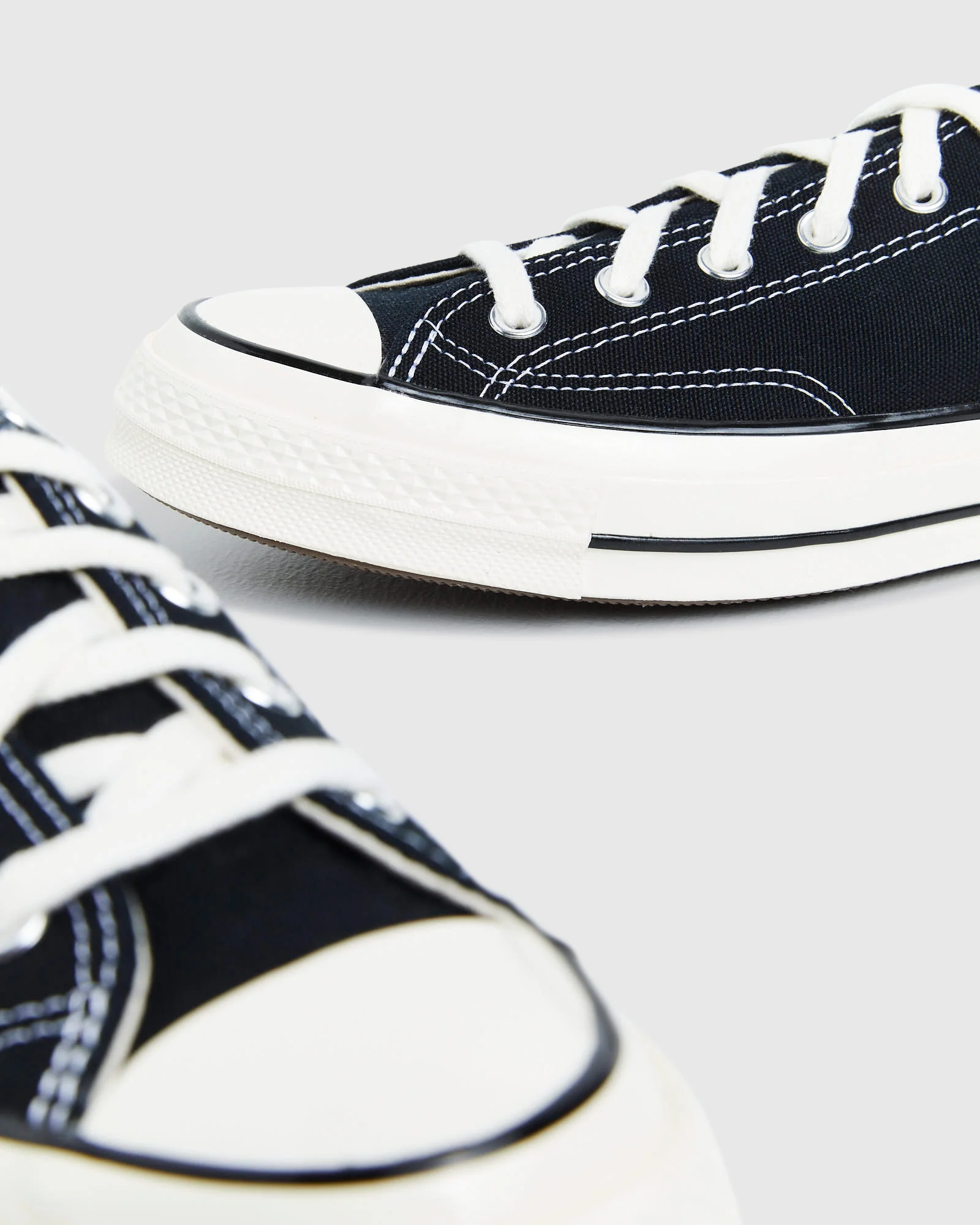 Chuck Taylor All Star '70 Lo Sneakers - Image 5
