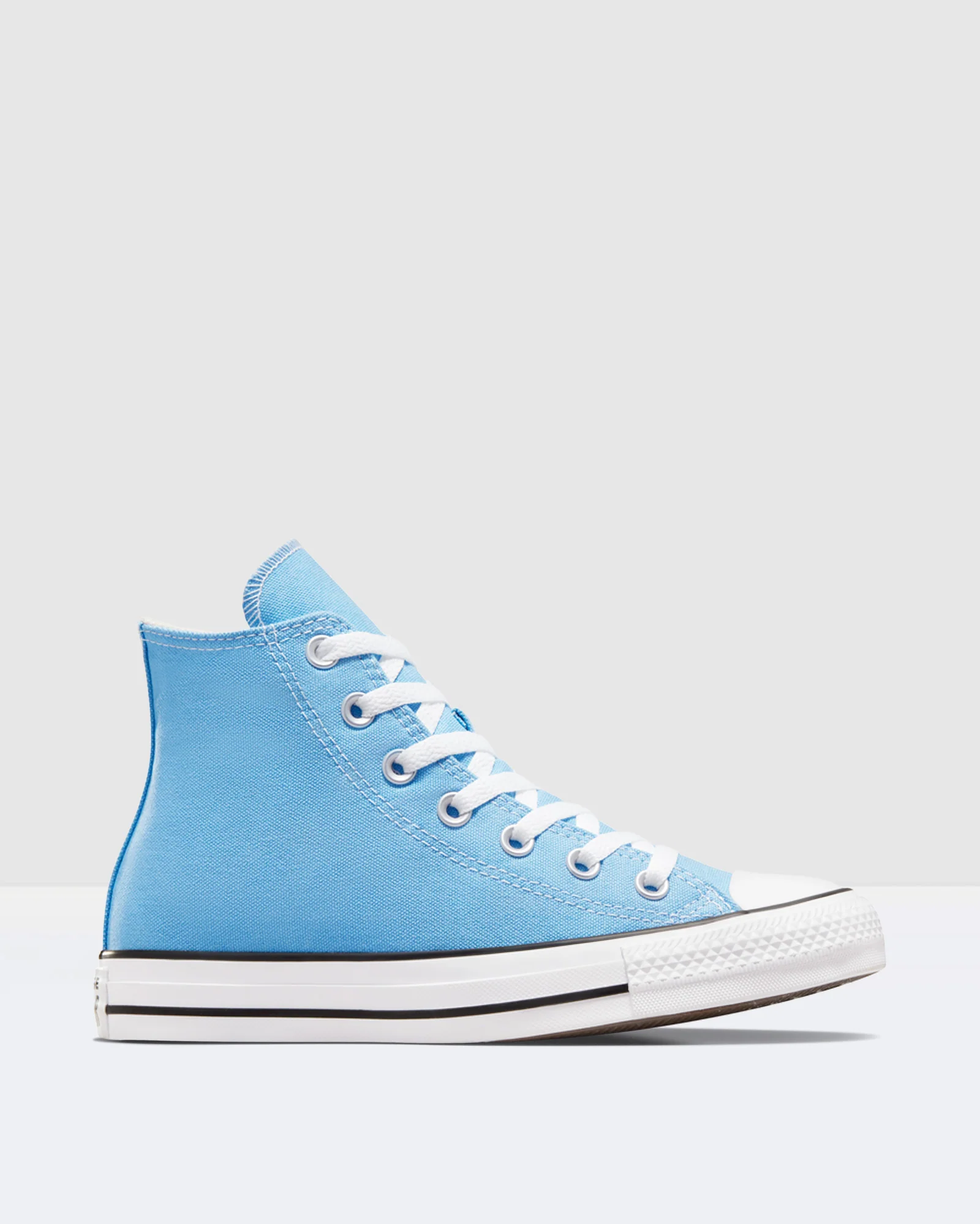 Chuck Taylor All Star Hi Top Sneakers in Light Blue - Image 3