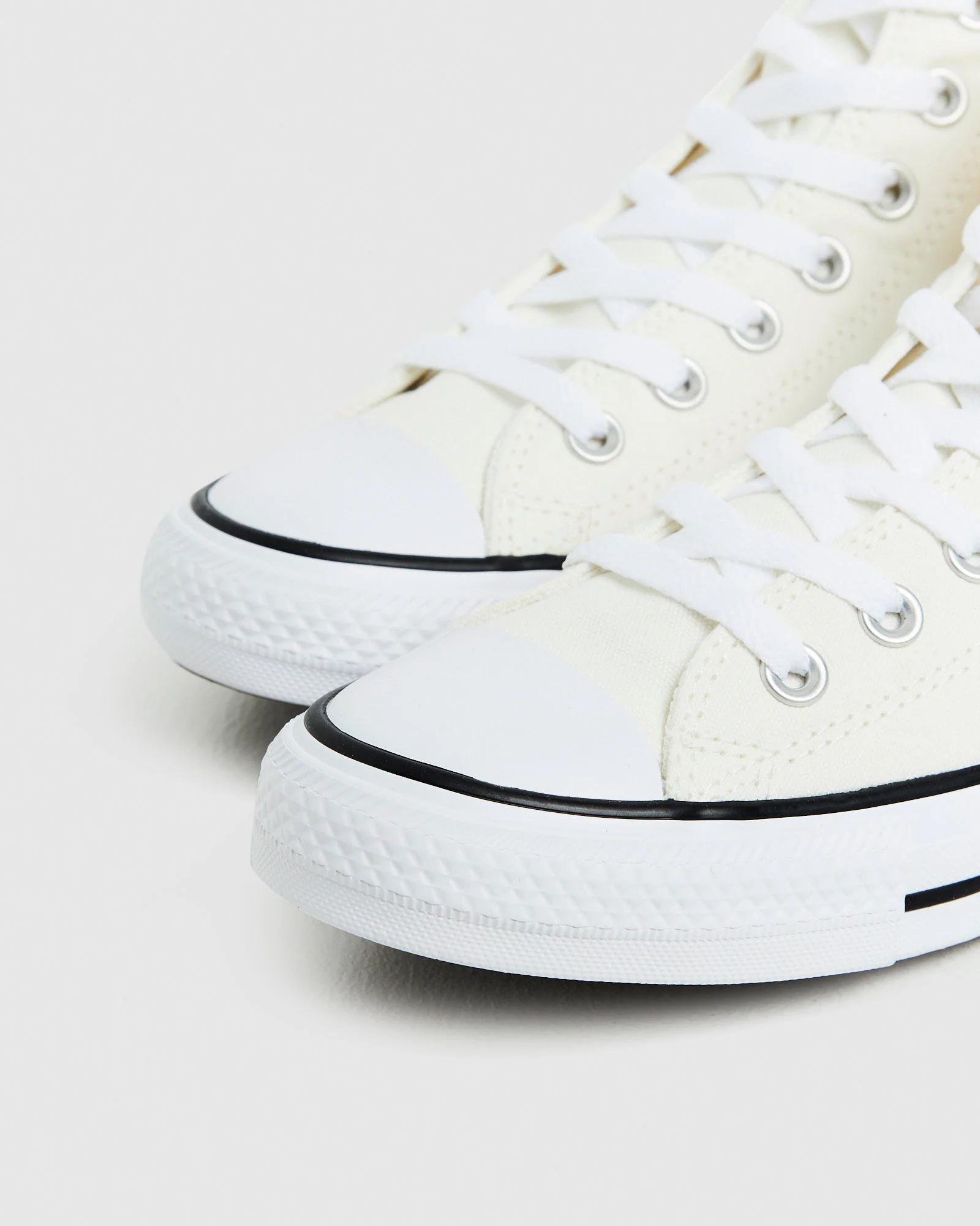 Chuck Taylor All Star Hi Top Sneakers Summer Florals White - Image 4