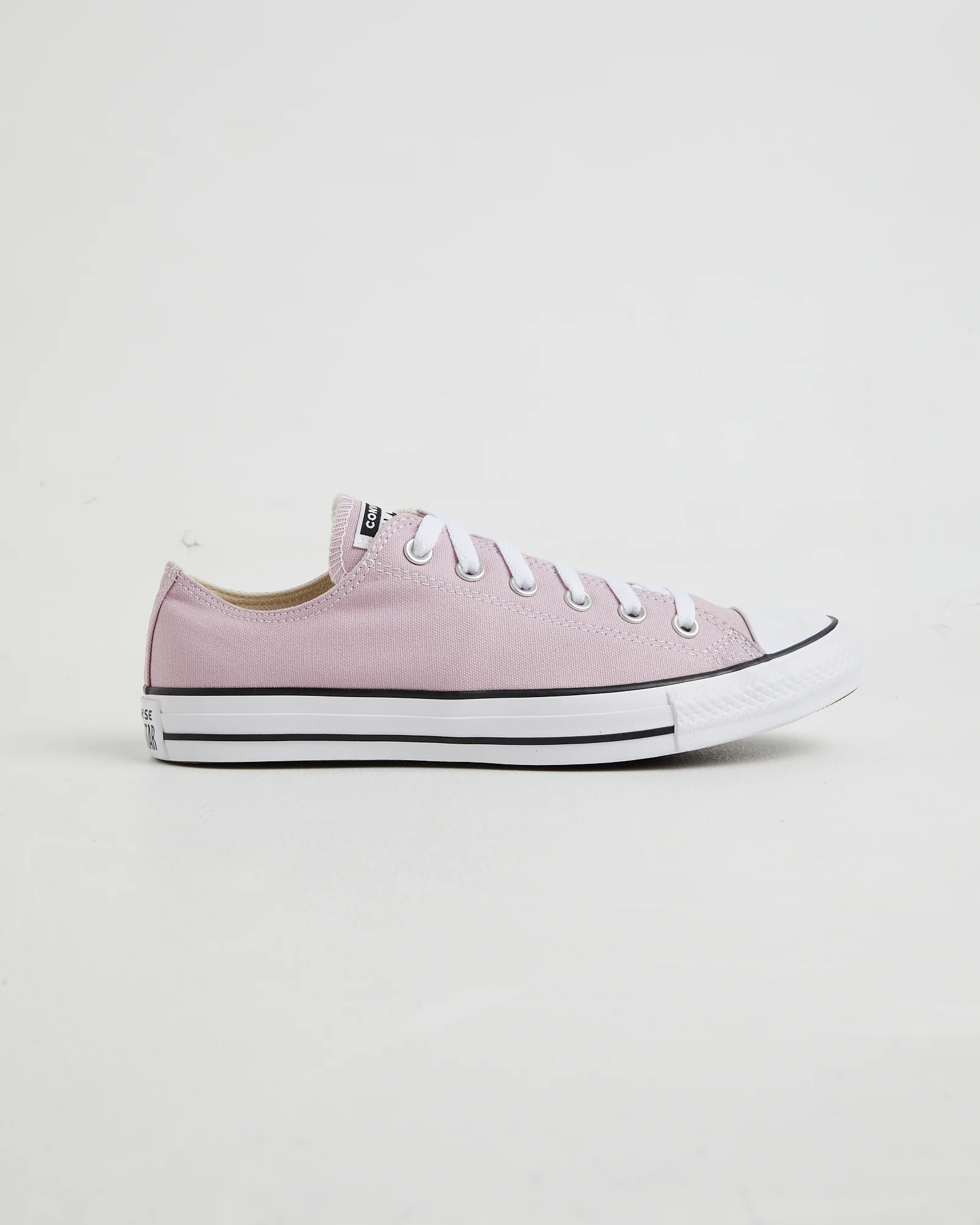 Chuck Taylor All Star Low Sneakers in Phantom Violet - Image 2