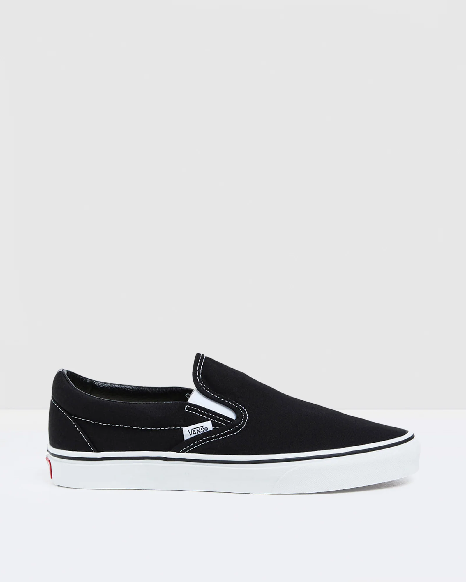 Classic Slip On Sneakers Black/White - Image 2