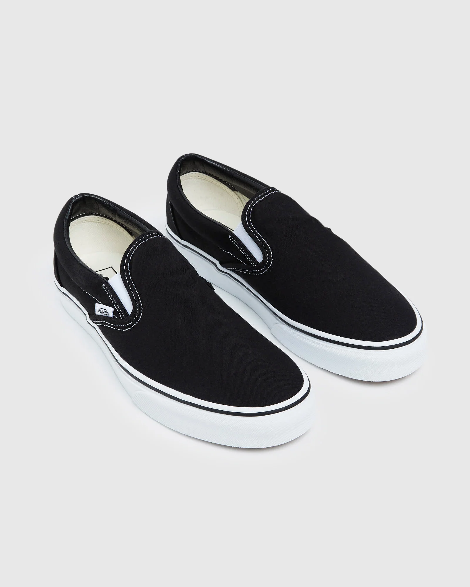 Classic Slip On Sneakers Black/White - Image 3