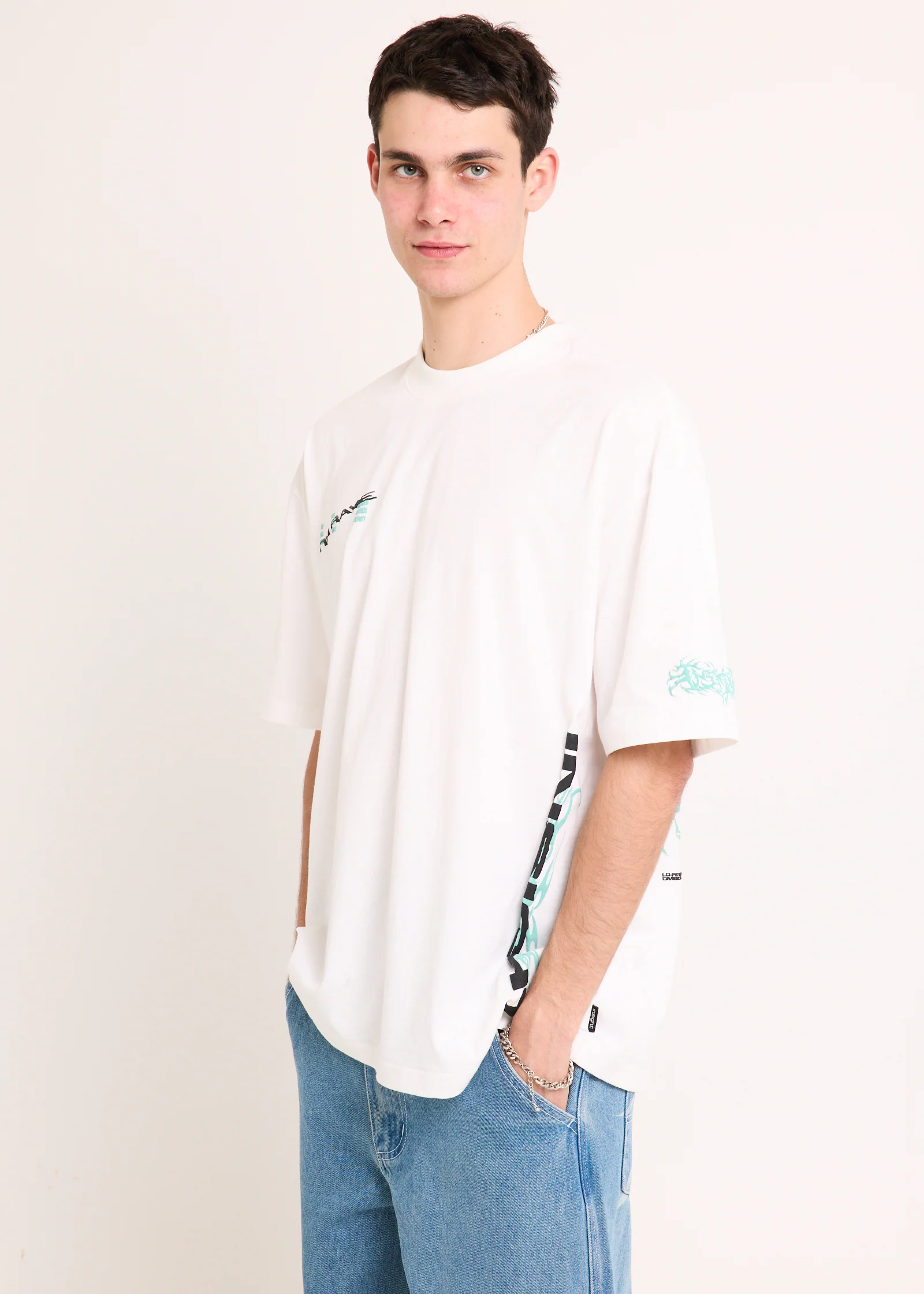 Classix T-Shirt - Image 5